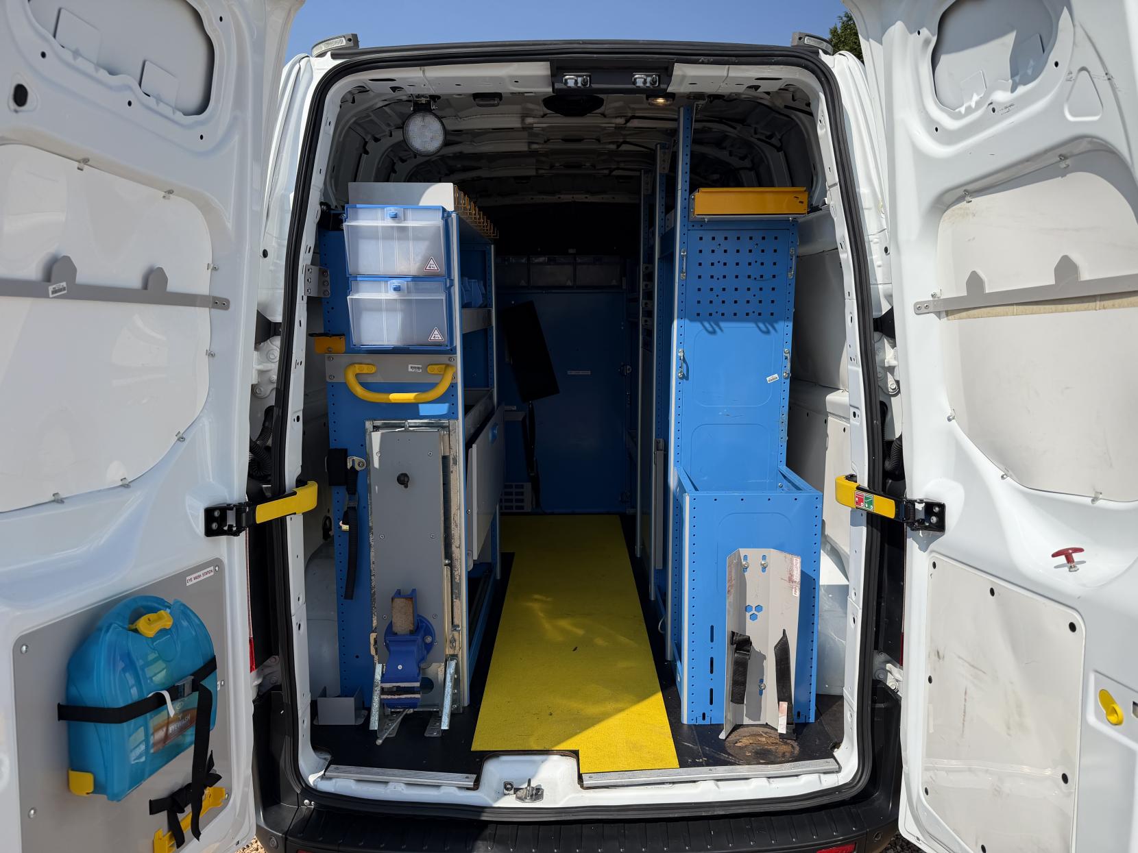 2019 Ford Transit Custom 2.0 320 EcoBlue Panel Van 5dr Diesel Manual L2 H2 Euro 6 (130 ps) - Thumbnail 2