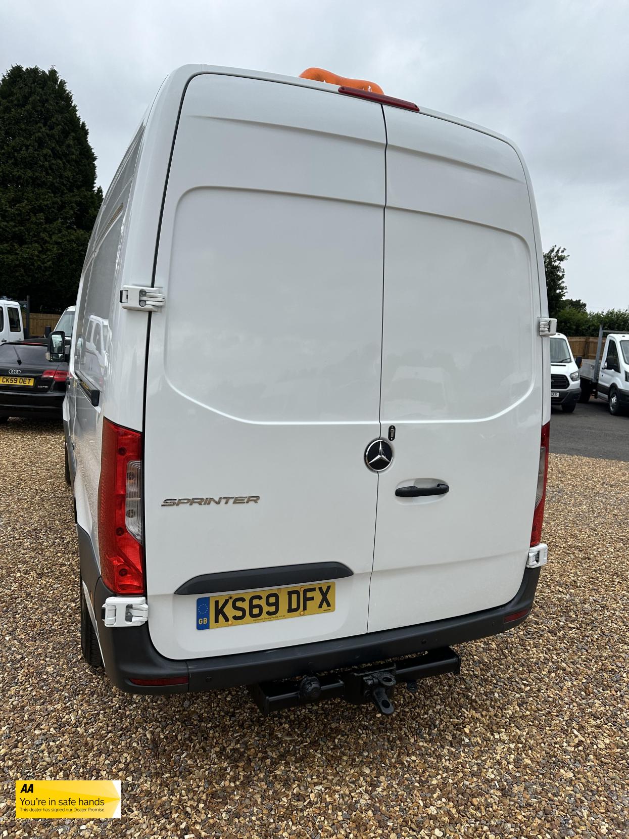 Mercedes-Benz Sprinter 2.1 316 CDI Panel Van 5dr Diesel Manual RWD L2 H2 Euro 6 (163 ps)