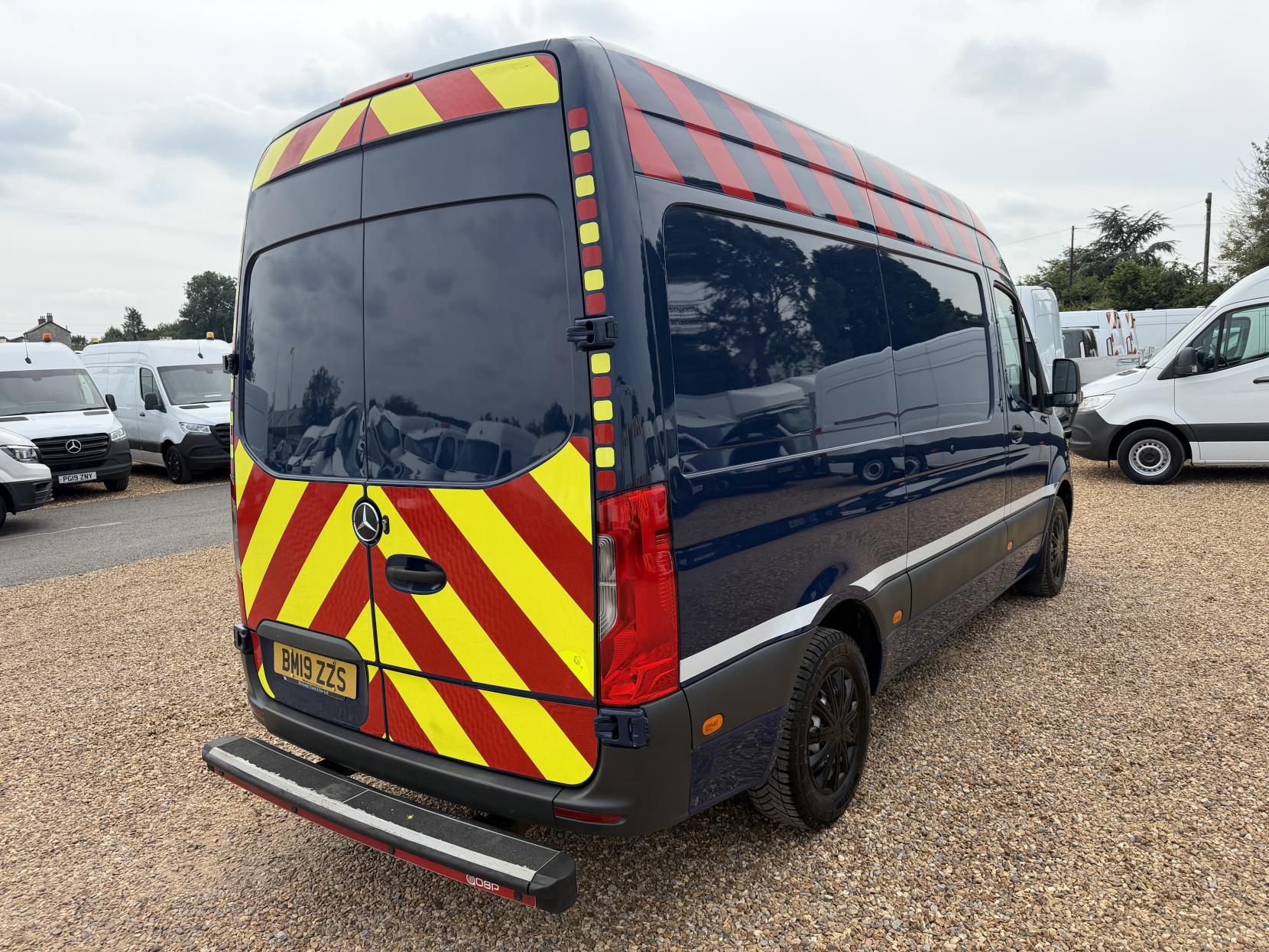 2019 Mercedes-Benz Sprinter 2.1 316 CDI Panel Van 5dr Diesel Manual RWD L2 H2 Euro 6 (163 ps) - Thumbnail 12