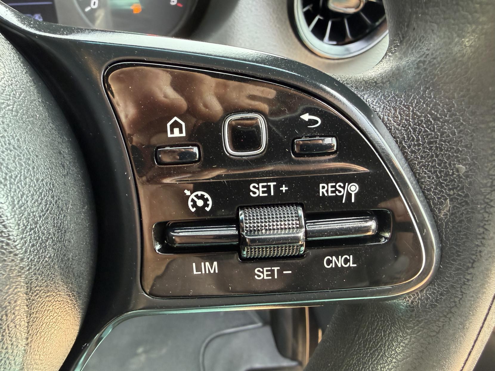 2019 Mercedes-Benz Sprinter 2.1 316 CDI Panel Van 5dr Diesel Manual RWD L2 H2 Euro 6 (163 ps) - Thumbnail 36