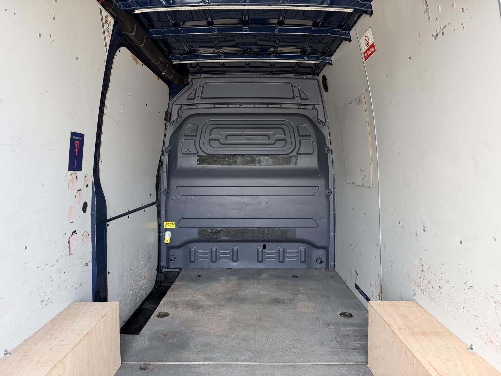 2019 Mercedes-Benz Sprinter 2.1 316 CDI Panel Van 5dr Diesel Manual RWD L2 H2 Euro 6 (163 ps) - Thumbnail 28