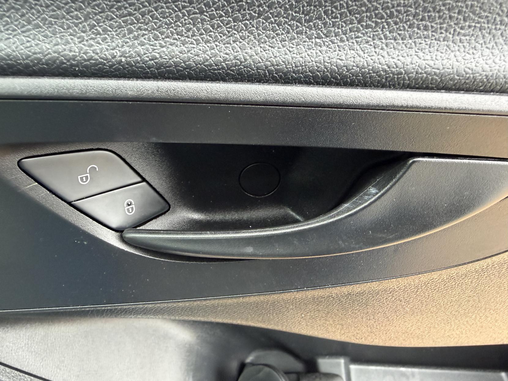 Mercedes-Benz Sprinter 2.1 314 CDI Panel Van 5dr Diesel Manual FWD L2 H2 Euro 6 (143 ps)