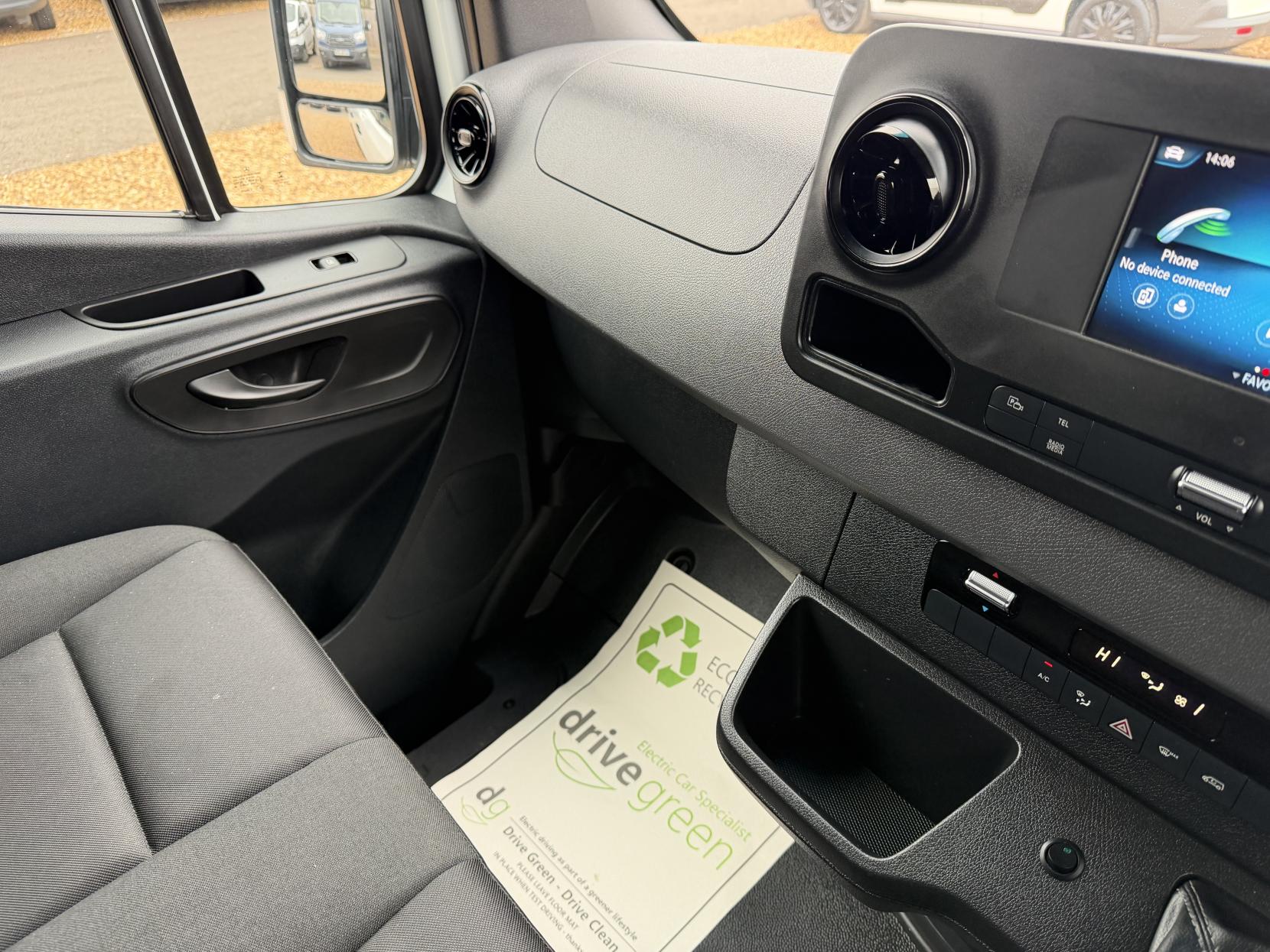 Mercedes-Benz Sprinter 2.1 314 CDI Panel Van 5dr Diesel Manual FWD L2 H2 Euro 6 (143 ps)