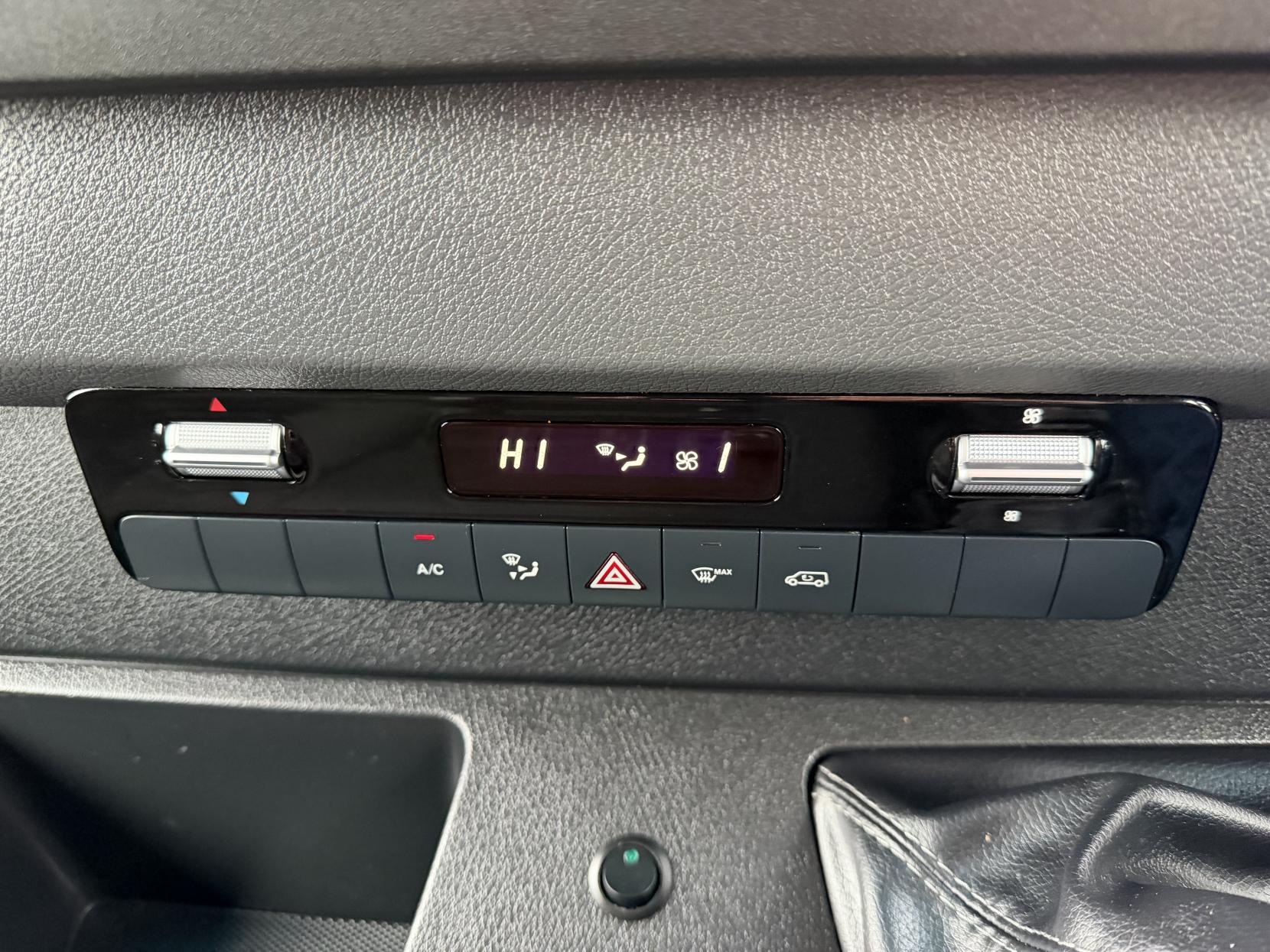 Mercedes-Benz Sprinter 2.1 314 CDI Panel Van 5dr Diesel Manual FWD L2 H2 Euro 6 (143 ps)