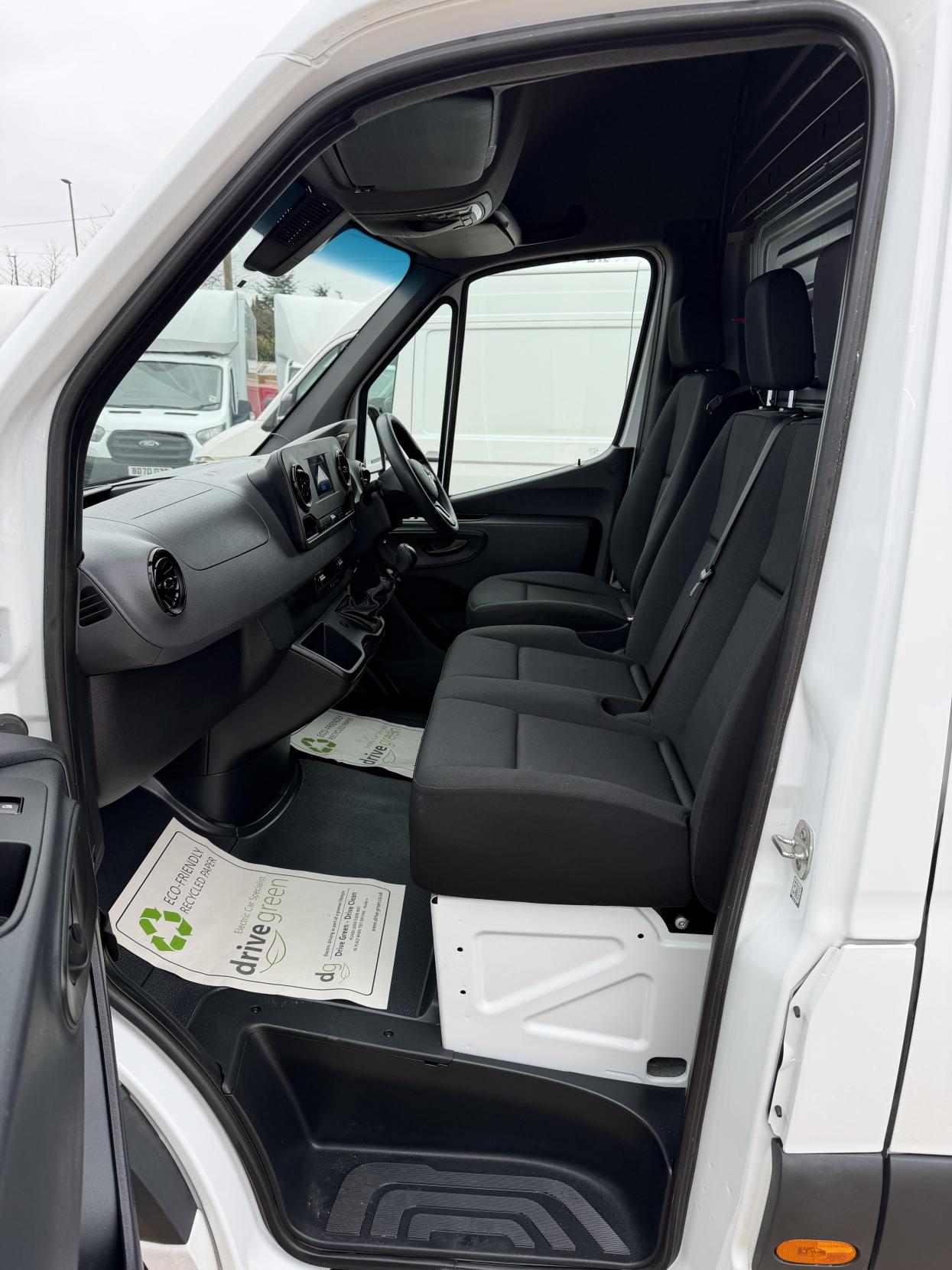 Mercedes-Benz Sprinter 2.1 314 CDI Panel Van 5dr Diesel Manual FWD L2 H2 Euro 6 (143 ps)