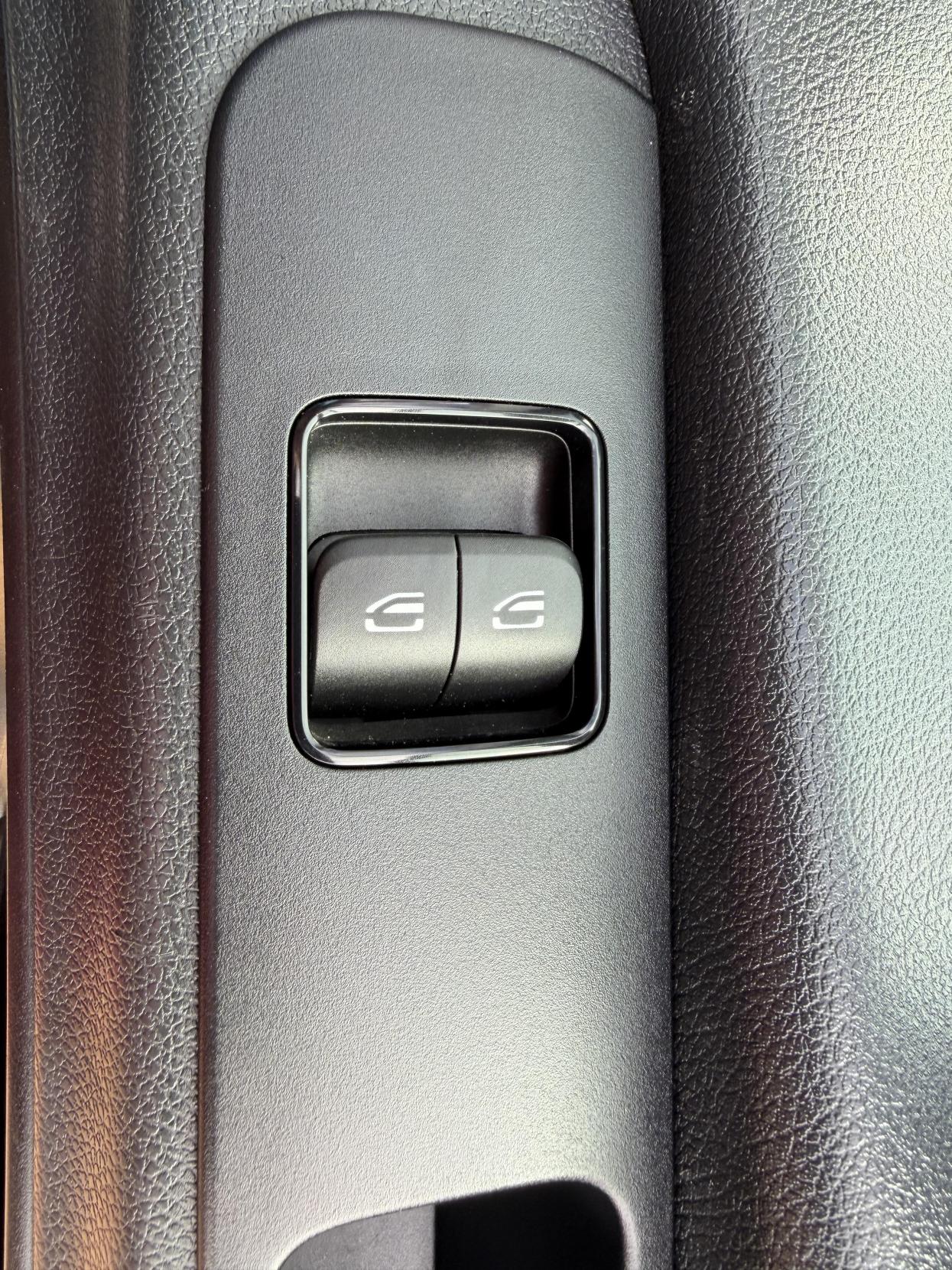 2021 Mercedes-Benz Sprinter 2.1 316 CDI Progressive Panel Van 5dr Diesel Manual RWD L2 H2 Euro 6 (s/s) (163 ps) - Thumbnail 25