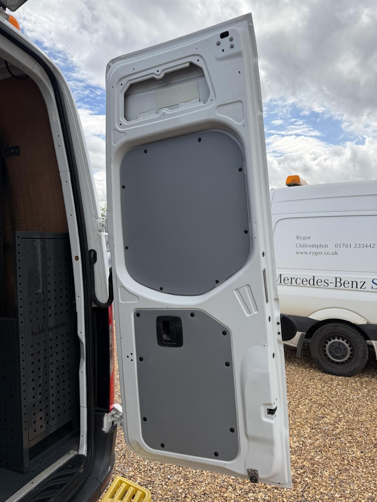 2021 Mercedes-Benz Sprinter 2.1 316 CDI Progressive Panel Van 5dr Diesel Manual RWD L2 H2 Euro 6 (s/s) (163 ps) - Thumbnail 48