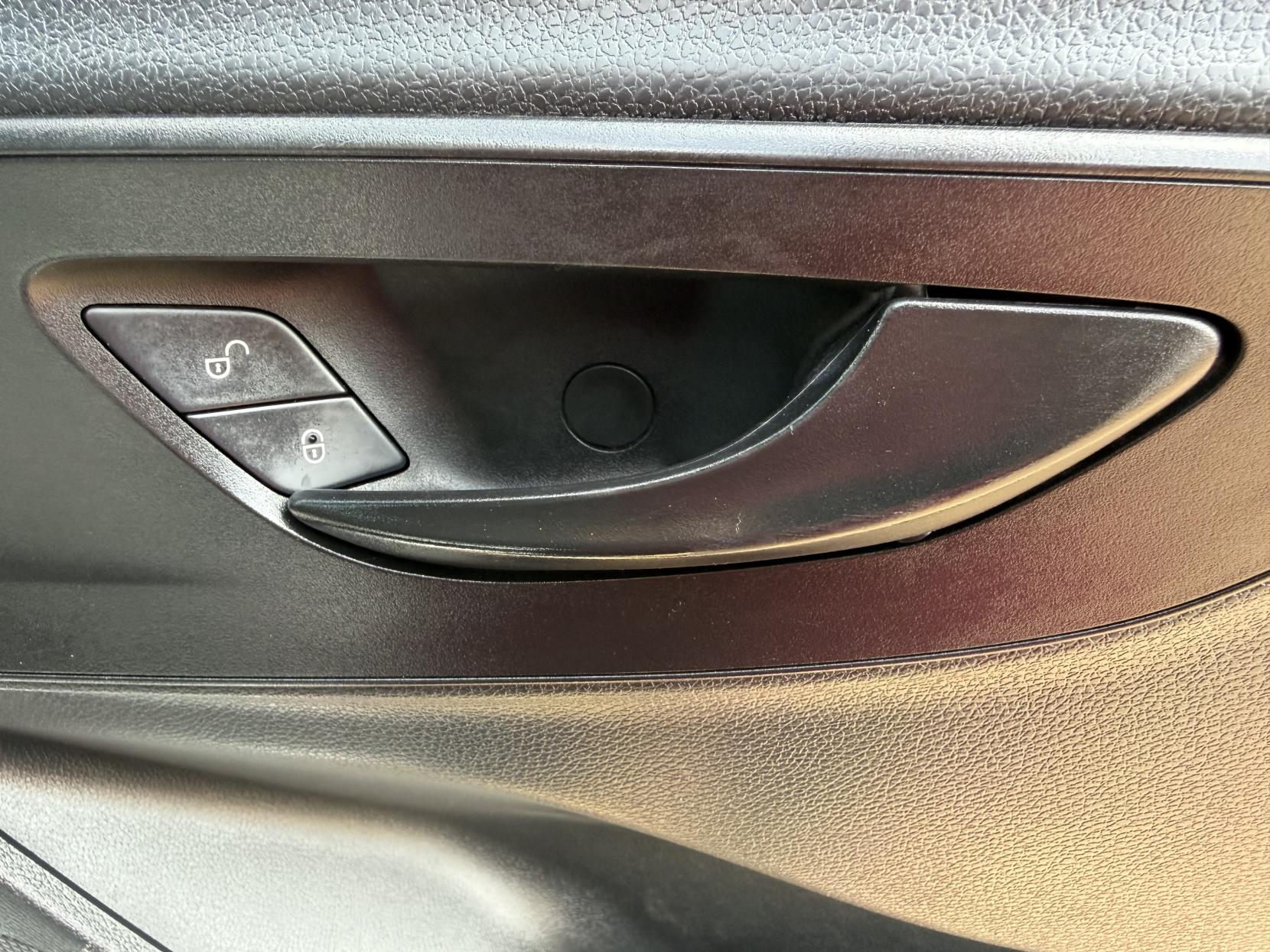 2021 Mercedes-Benz Sprinter 2.1 316 CDI Progressive Panel Van 5dr Diesel Manual RWD L2 H2 Euro 6 (s/s) (163 ps) - Thumbnail 24