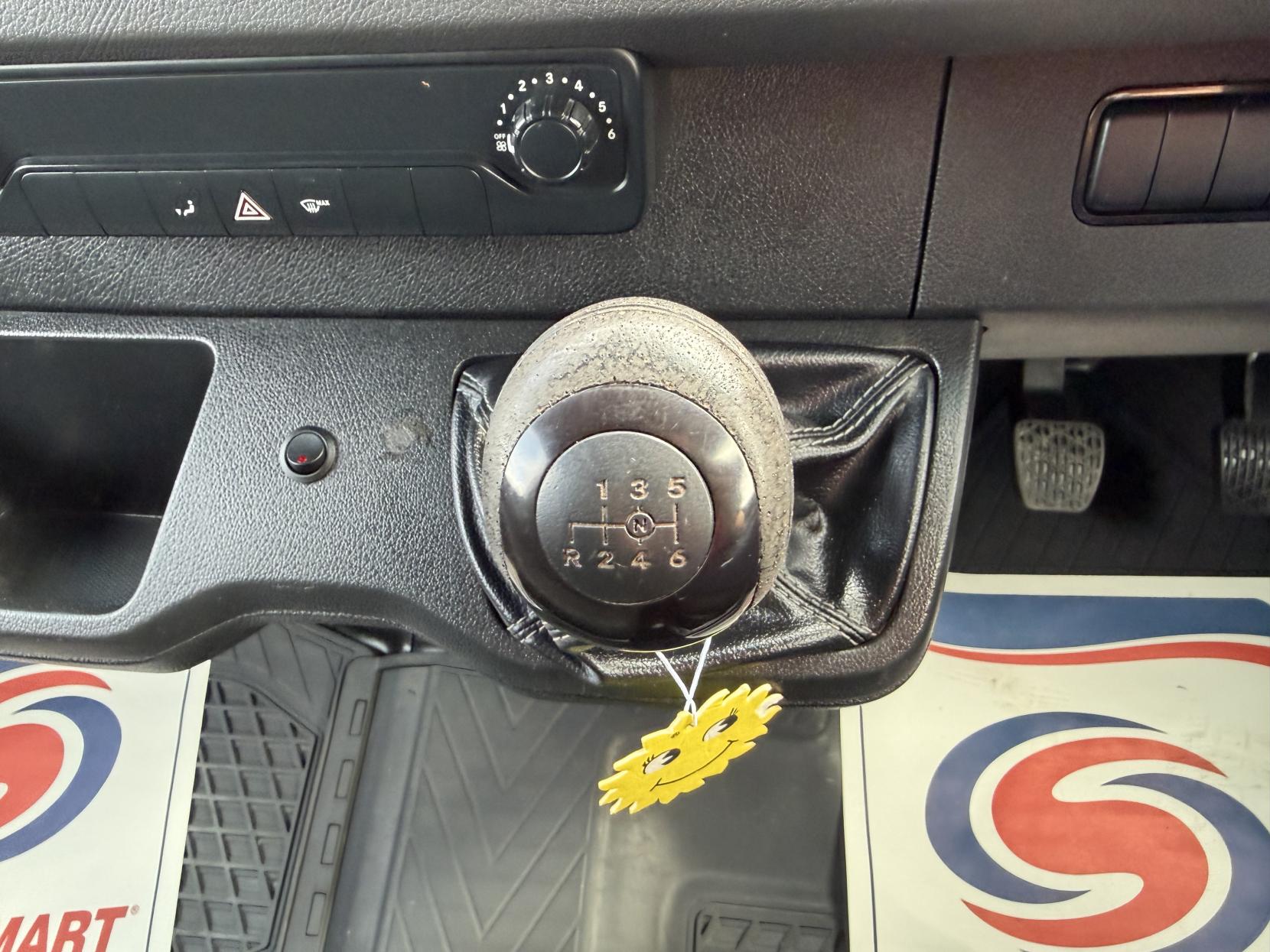 2021 Mercedes-Benz Sprinter 2.1 316 CDI Progressive Panel Van 5dr Diesel Manual RWD L2 H2 Euro 6 (s/s) (163 ps) - Thumbnail 29