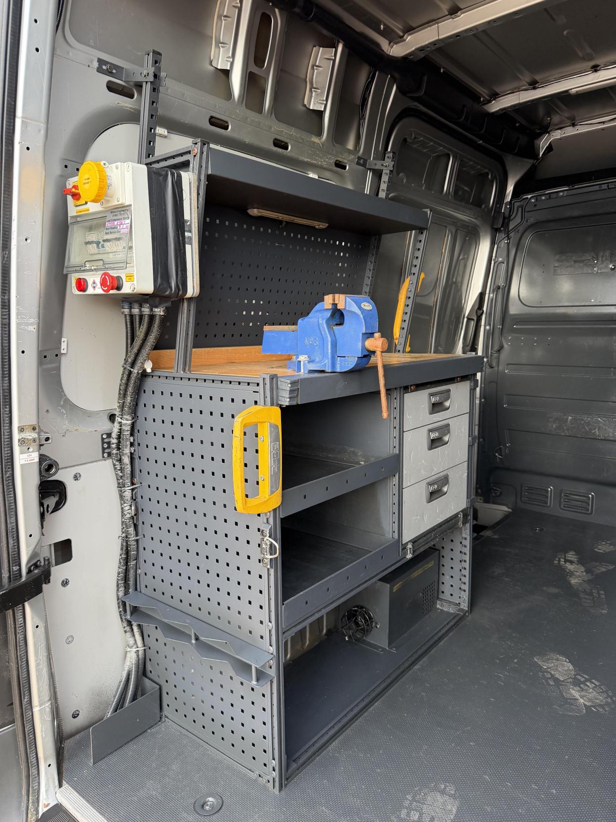 2015 Mercedes-Benz Sprinter 2.1 313 CDi BlueEFFICIENCY Panel Van 4dr Diesel Manual RWD L1 H3 (211 g/km, 129 bhp) - Thumbnail 43