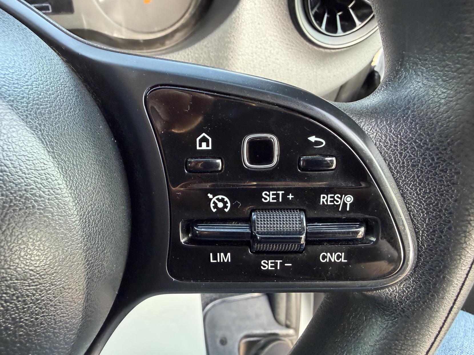 2019 Mercedes-Benz Sprinter 2.1 316 CDI Panel Van 5dr Diesel Manual RWD L2 H2 Euro 6 (163 ps) - Thumbnail 19