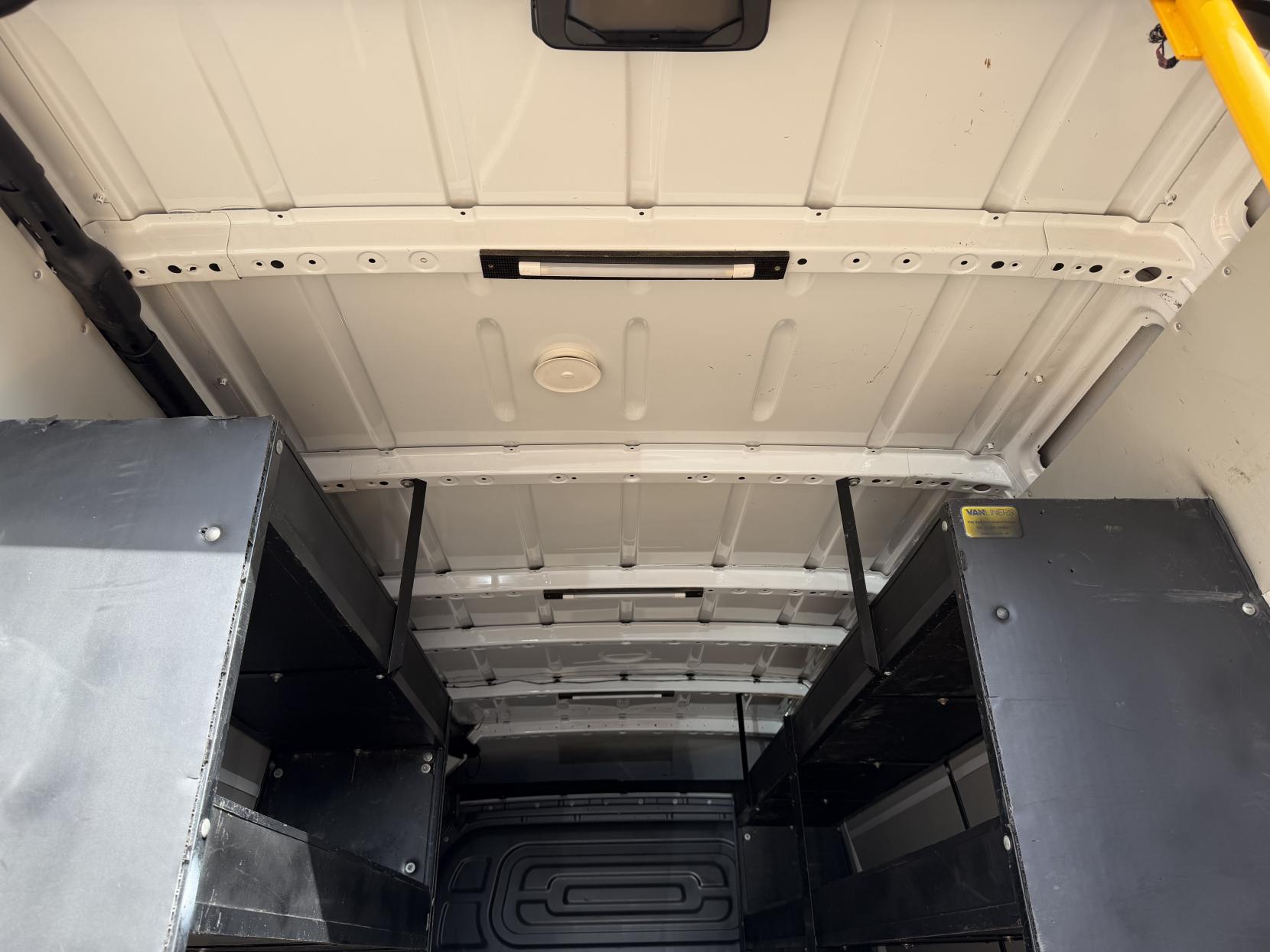 2019 Mercedes-Benz Sprinter 2.1 316 CDI Panel Van 5dr Diesel Manual RWD L2 H2 Euro 6 (163 ps) - Thumbnail 47
