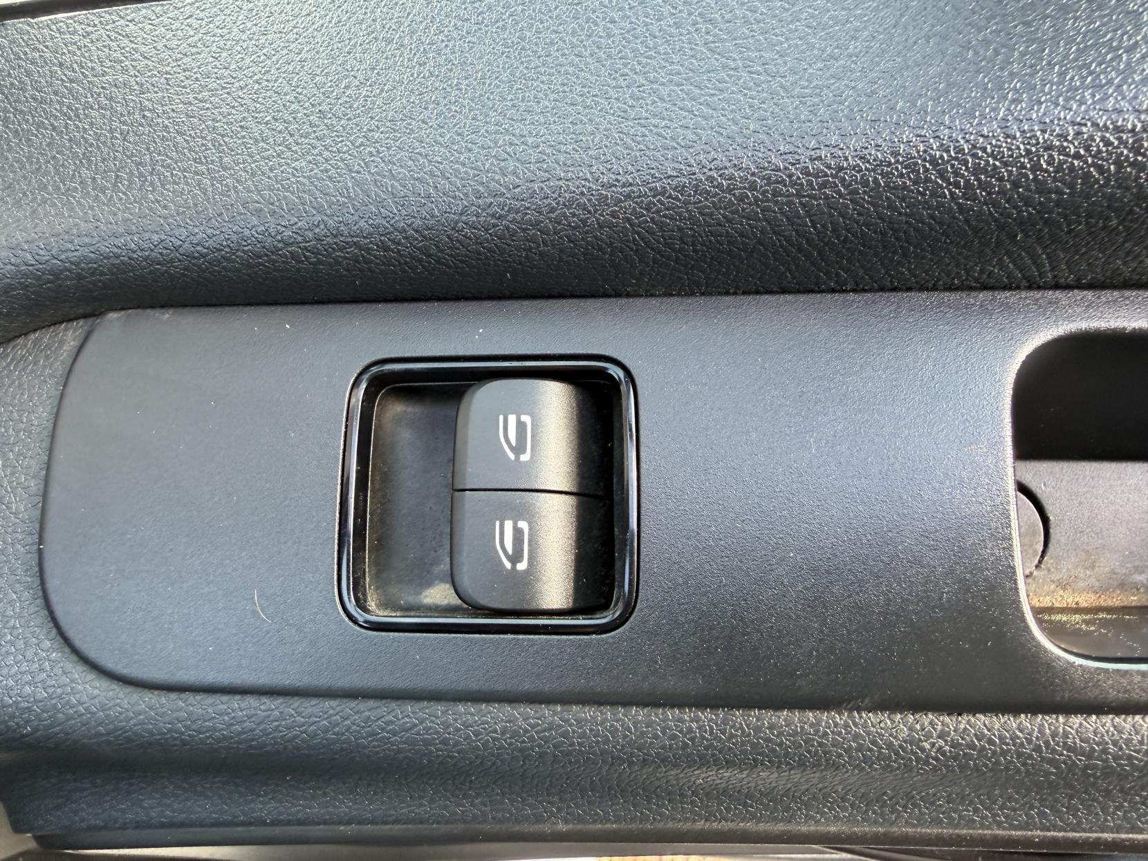 2019 Mercedes-Benz Sprinter 2.1 316 CDI Panel Van 5dr Diesel Manual RWD L2 H2 Euro 6 (163 ps) - Thumbnail 24
