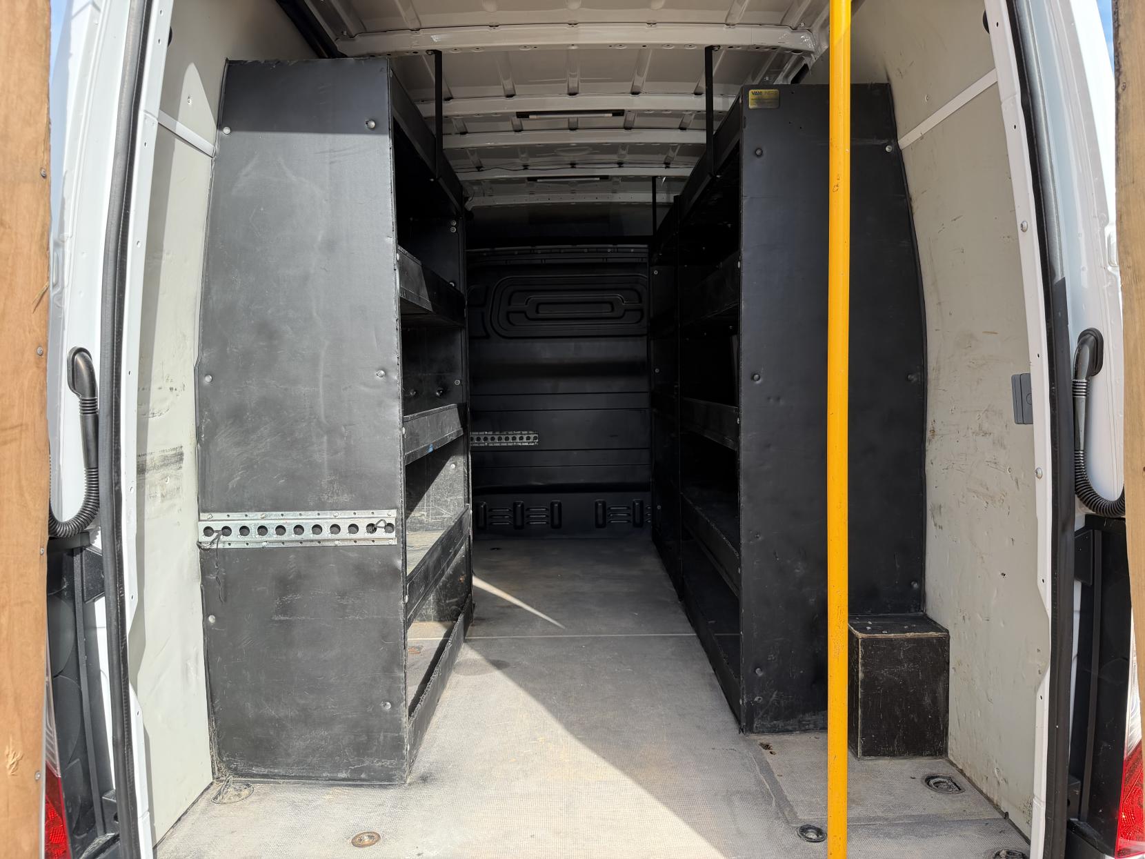 2019 Mercedes-Benz Sprinter 2.1 316 CDI Panel Van 5dr Diesel Manual RWD L2 H2 Euro 6 (163 ps) - Thumbnail 43
