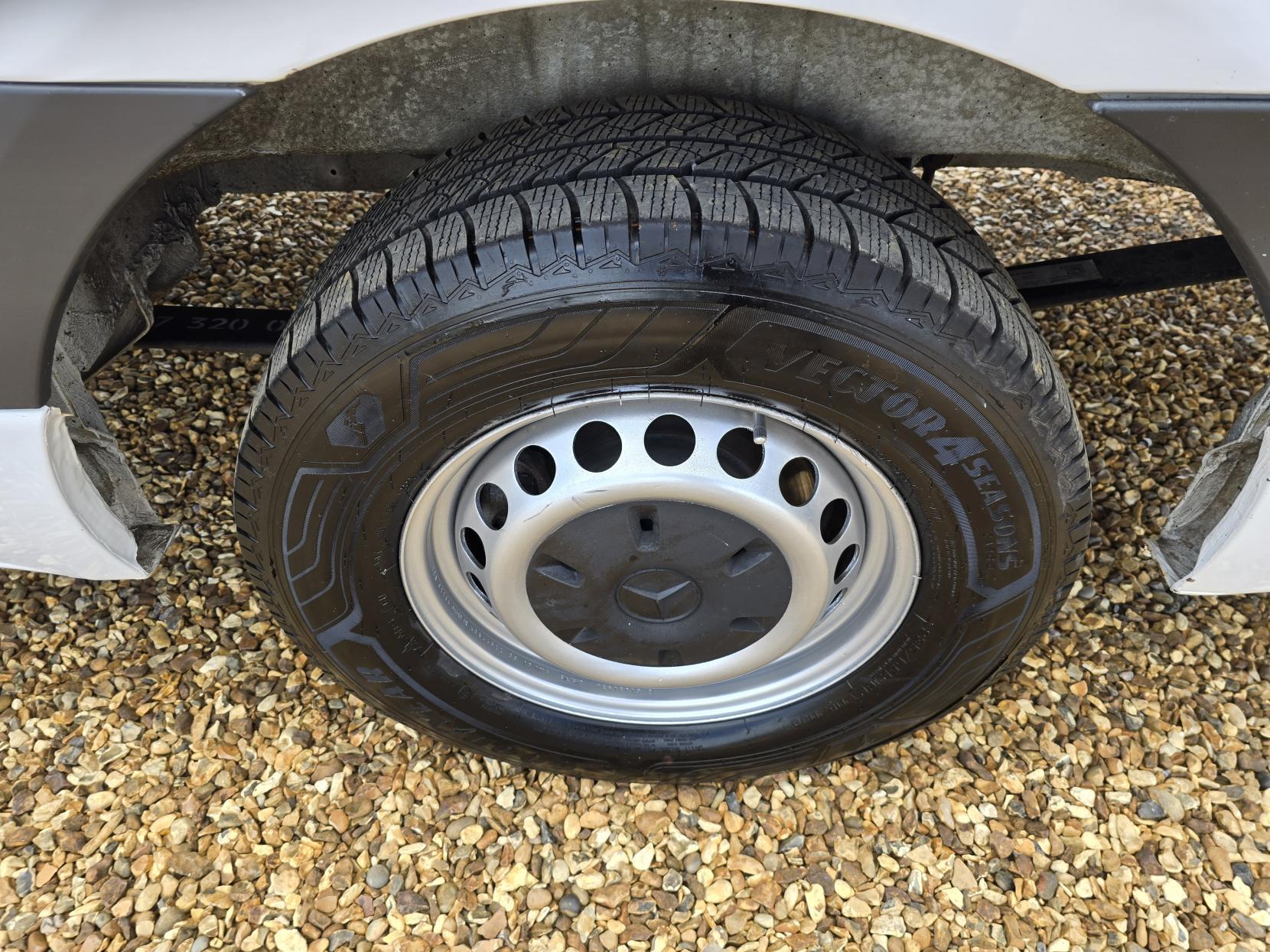 Mercedes-Benz Sprinter 2.1 311 CDI Panel Van 5dr Diesel Manual RWD L3 H2 Euro 6 (114 ps)