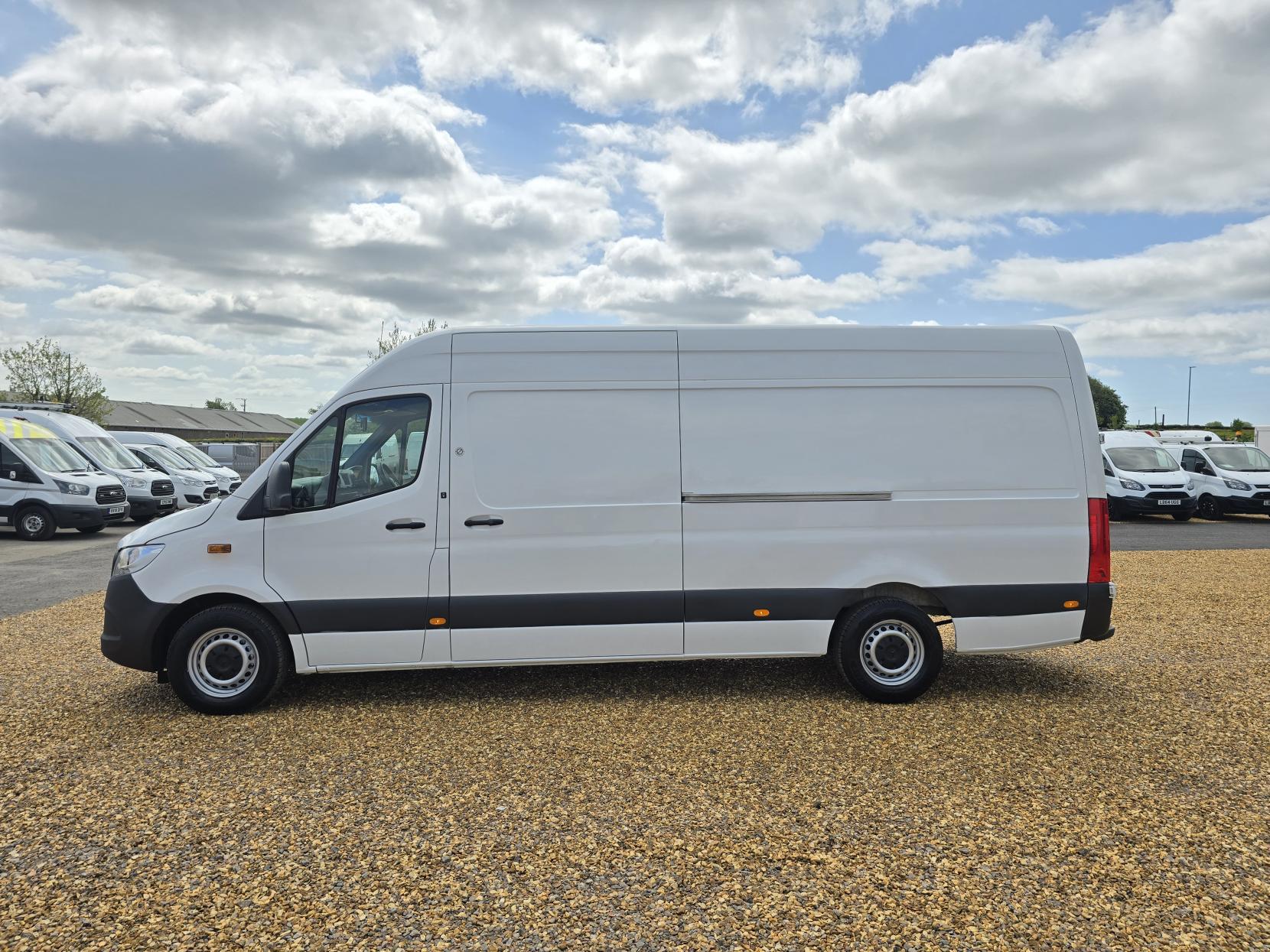 Mercedes-Benz Sprinter 2.1 311 CDI Panel Van 5dr Diesel Manual RWD L3 H2 Euro 6 (114 ps)
