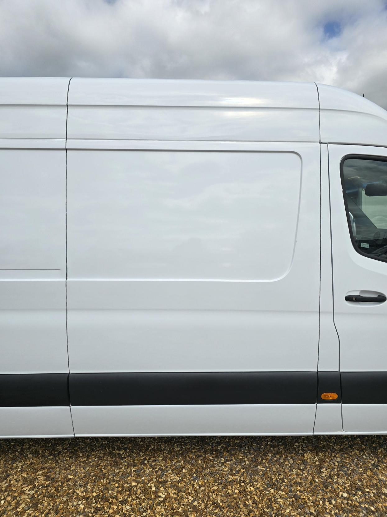 Mercedes-Benz Sprinter 2.1 311 CDI Panel Van 5dr Diesel Manual RWD L3 H2 Euro 6 (114 ps)
