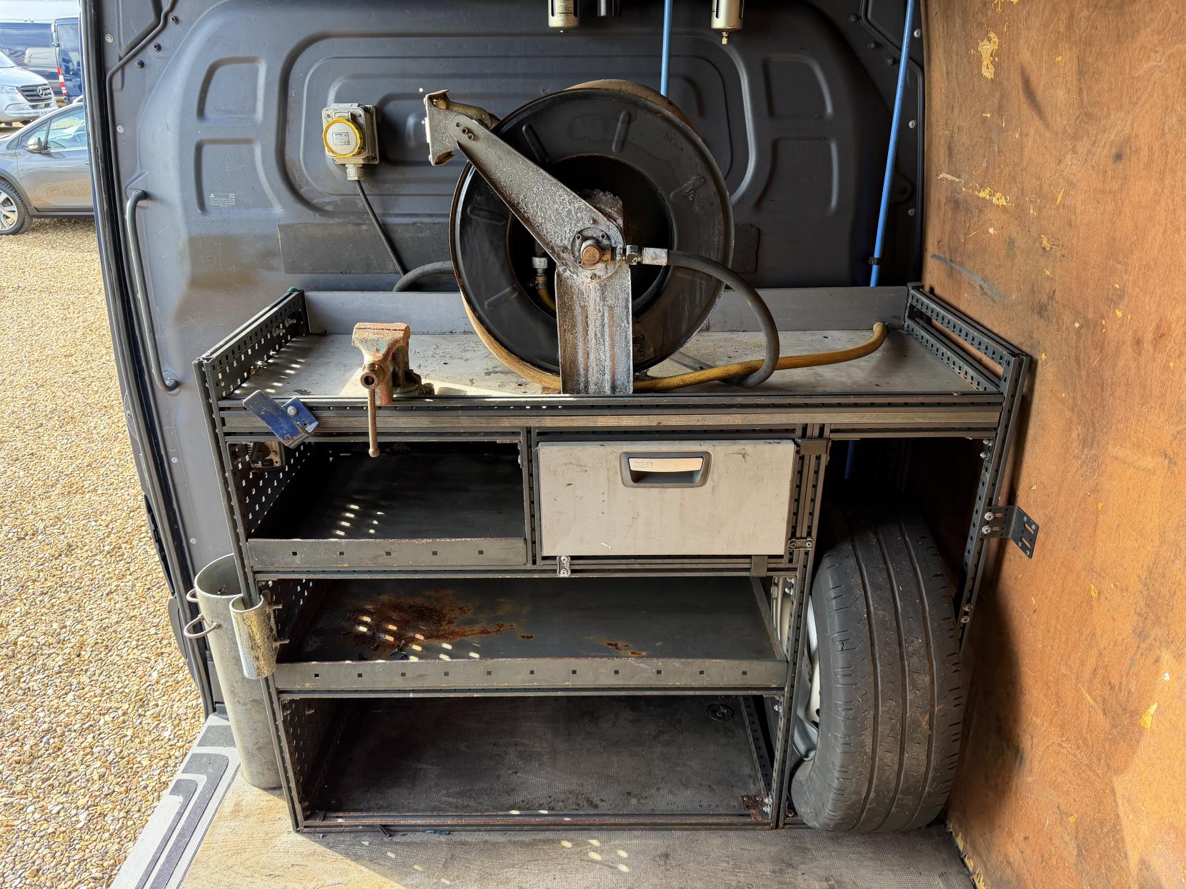 Mercedes-Benz Sprinter 2.1 314 CDI Panel Van 5dr Diesel Manual RWD L2 H2 Euro 6 (143 ps)