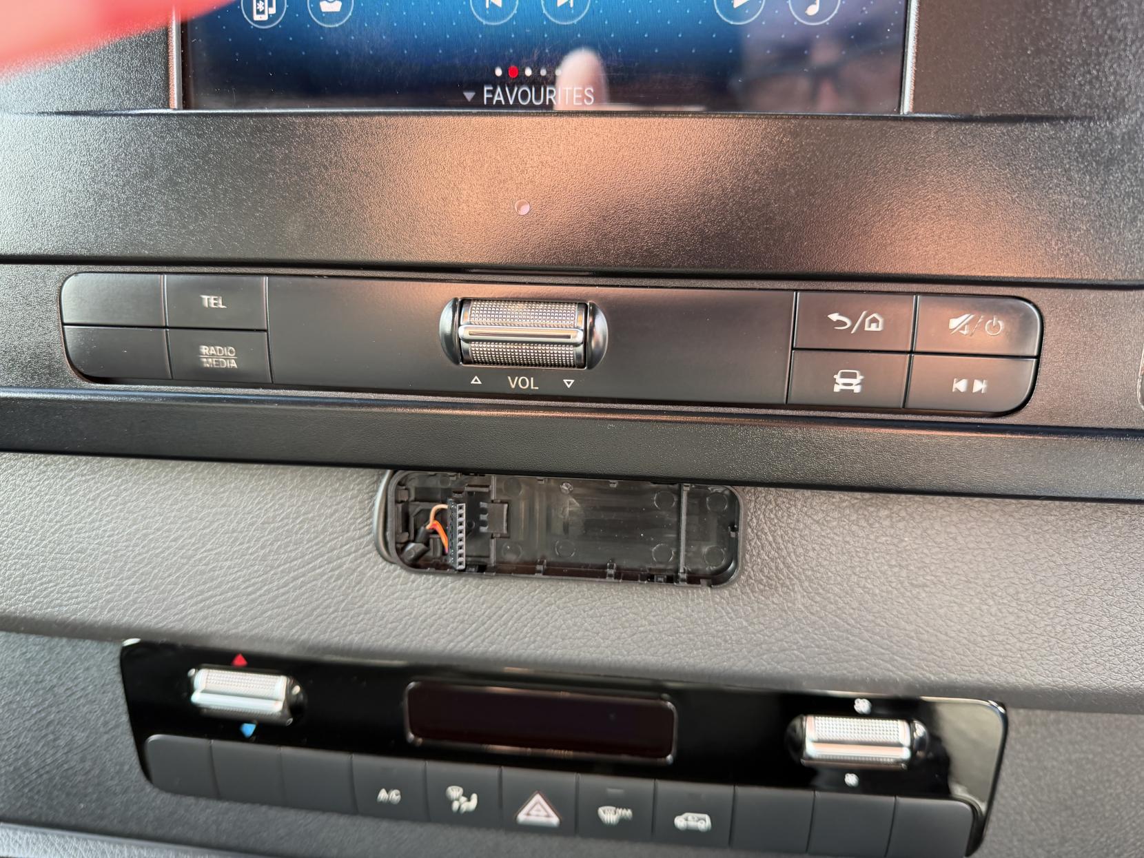 Mercedes-Benz Sprinter 2.1 314 CDI Panel Van 5dr Diesel Manual RWD L2 H2 Euro 6 (143 ps)