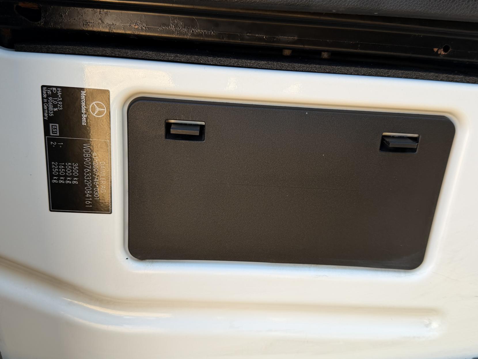 2019 Mercedes-Benz Sprinter 2.1 316 CDI Panel Van 5dr Diesel Manual RWD L2 H2 Euro 6 (163 ps) - Thumbnail 26