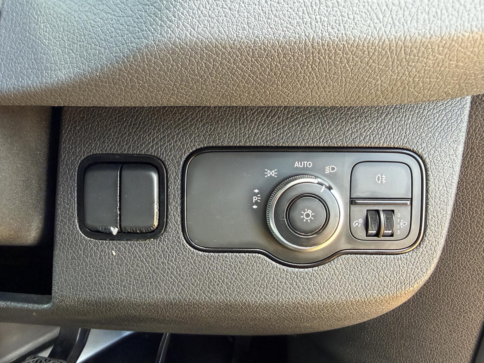 2019 Mercedes-Benz Sprinter 2.1 316 CDI Panel Van 5dr Diesel Manual RWD L2 H2 Euro 6 (163 ps) - Thumbnail 24