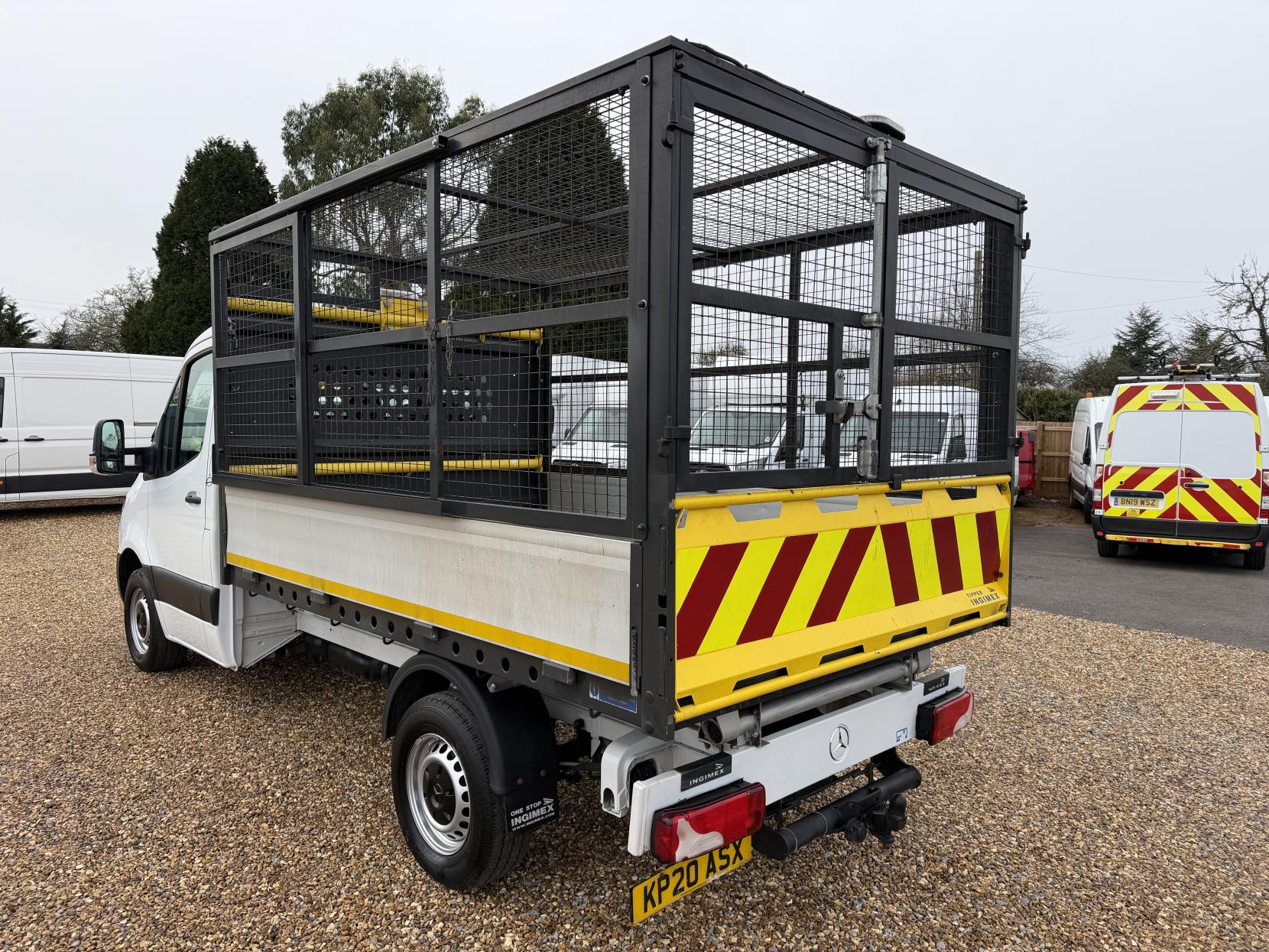 Mercedes-Benz Sprinter 2.1 316 CDI Chassis Cab 2dr Diesel Manual RWD L2 Euro 6 (163 ps)