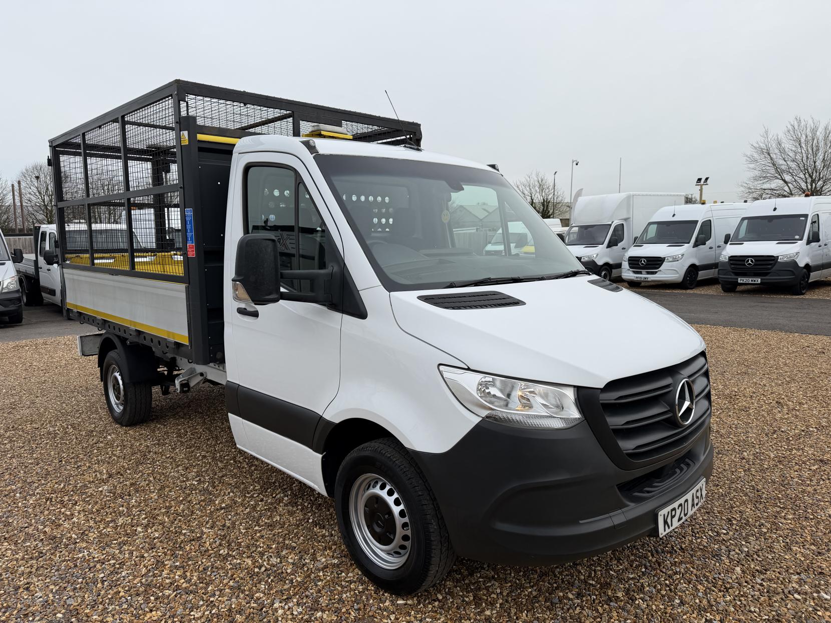 Mercedes-Benz Sprinter 2.1 316 CDI Chassis Cab 2dr Diesel Manual RWD L2 Euro 6 (163 ps)