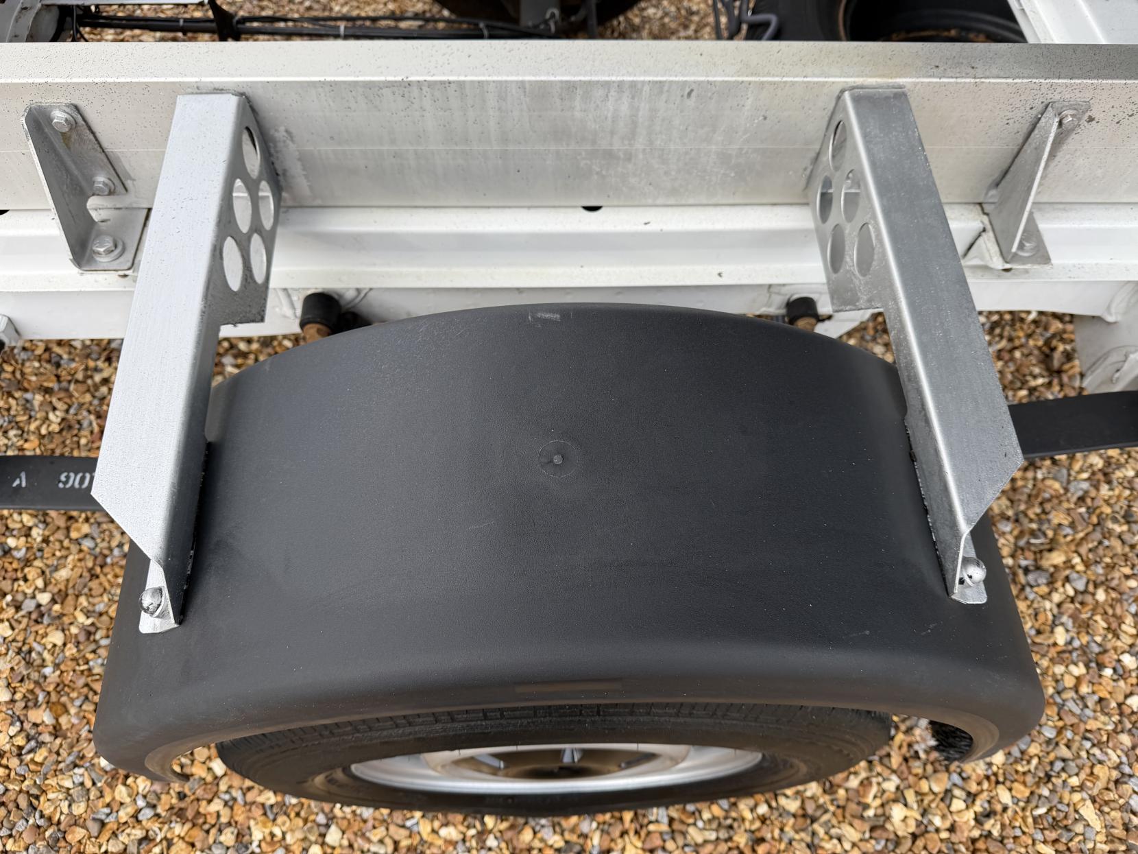 Mercedes-Benz Sprinter 2.1 316 CDI Chassis Cab 2dr Diesel Manual RWD L2 Euro 6 (163 ps)