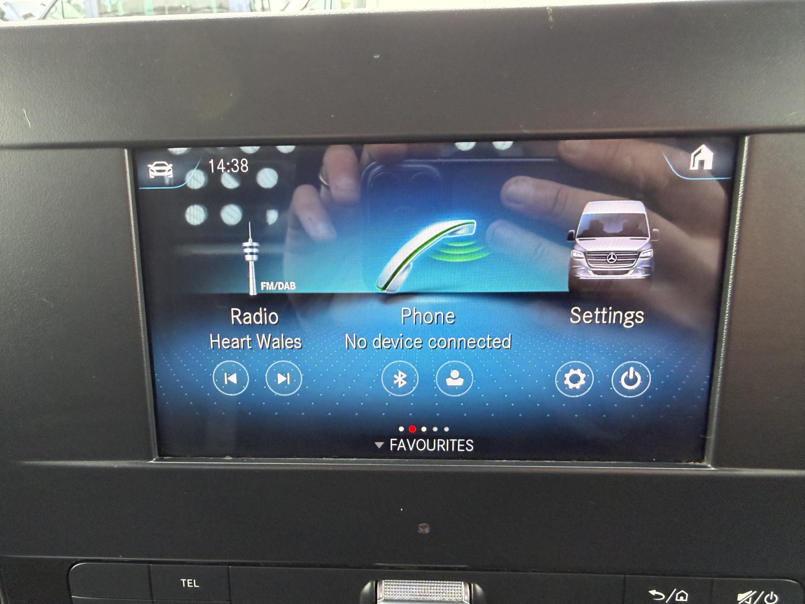 Mercedes-Benz Sprinter 2.1 316 CDI Chassis Cab 2dr Diesel Manual RWD L2 Euro 6 (163 ps)