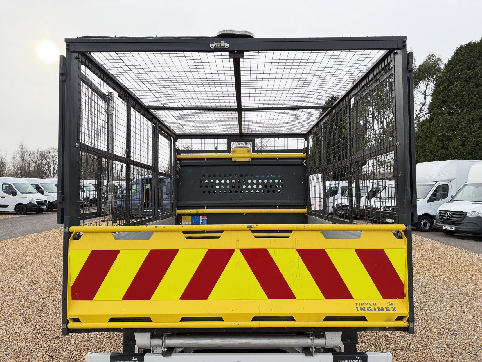 Mercedes-Benz Sprinter 2.1 316 CDI Chassis Cab 2dr Diesel Manual RWD L2 Euro 6 (163 ps)