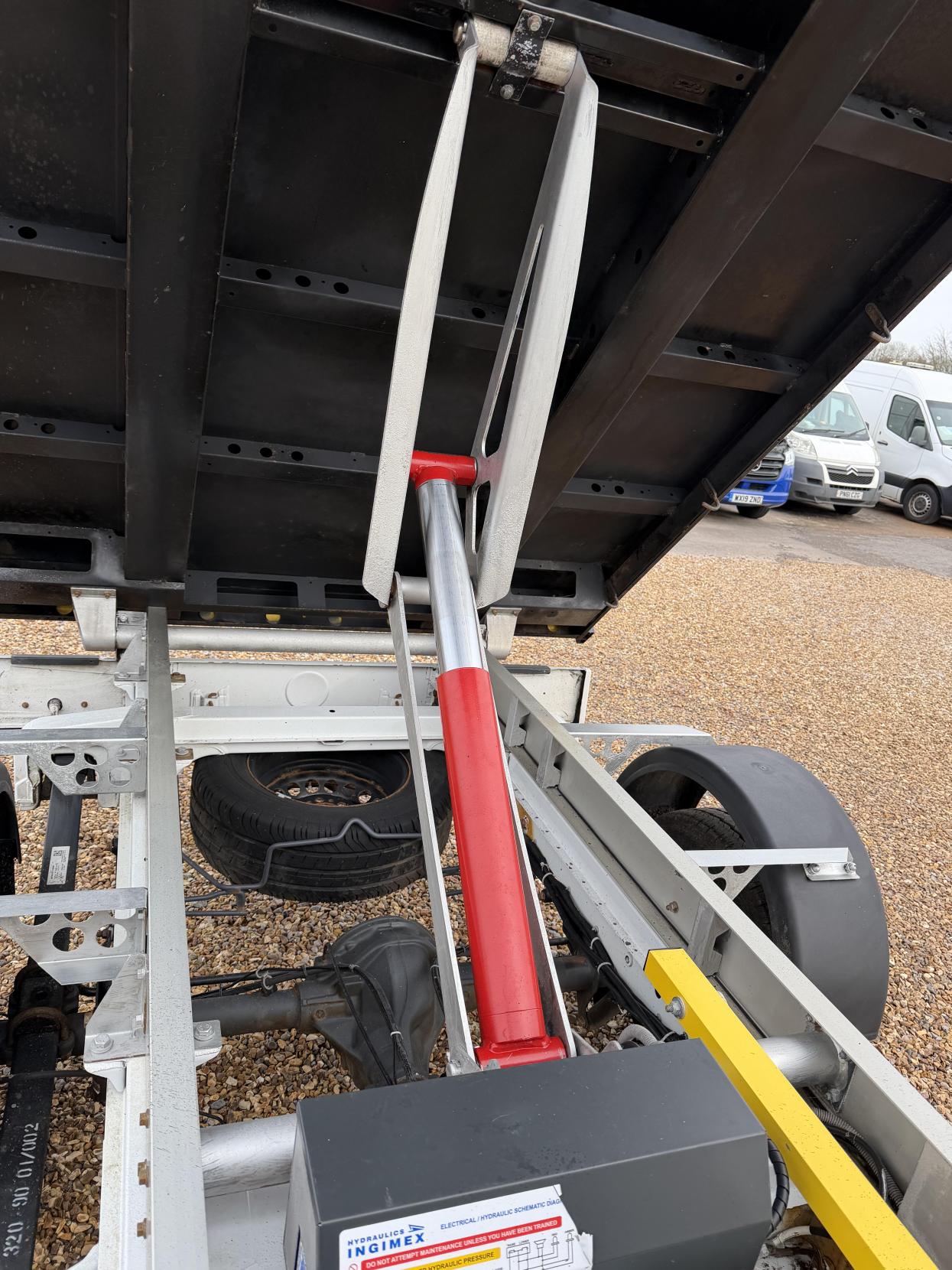 Mercedes-Benz Sprinter 2.1 316 CDI Chassis Cab 2dr Diesel Manual RWD L2 Euro 6 (163 ps)