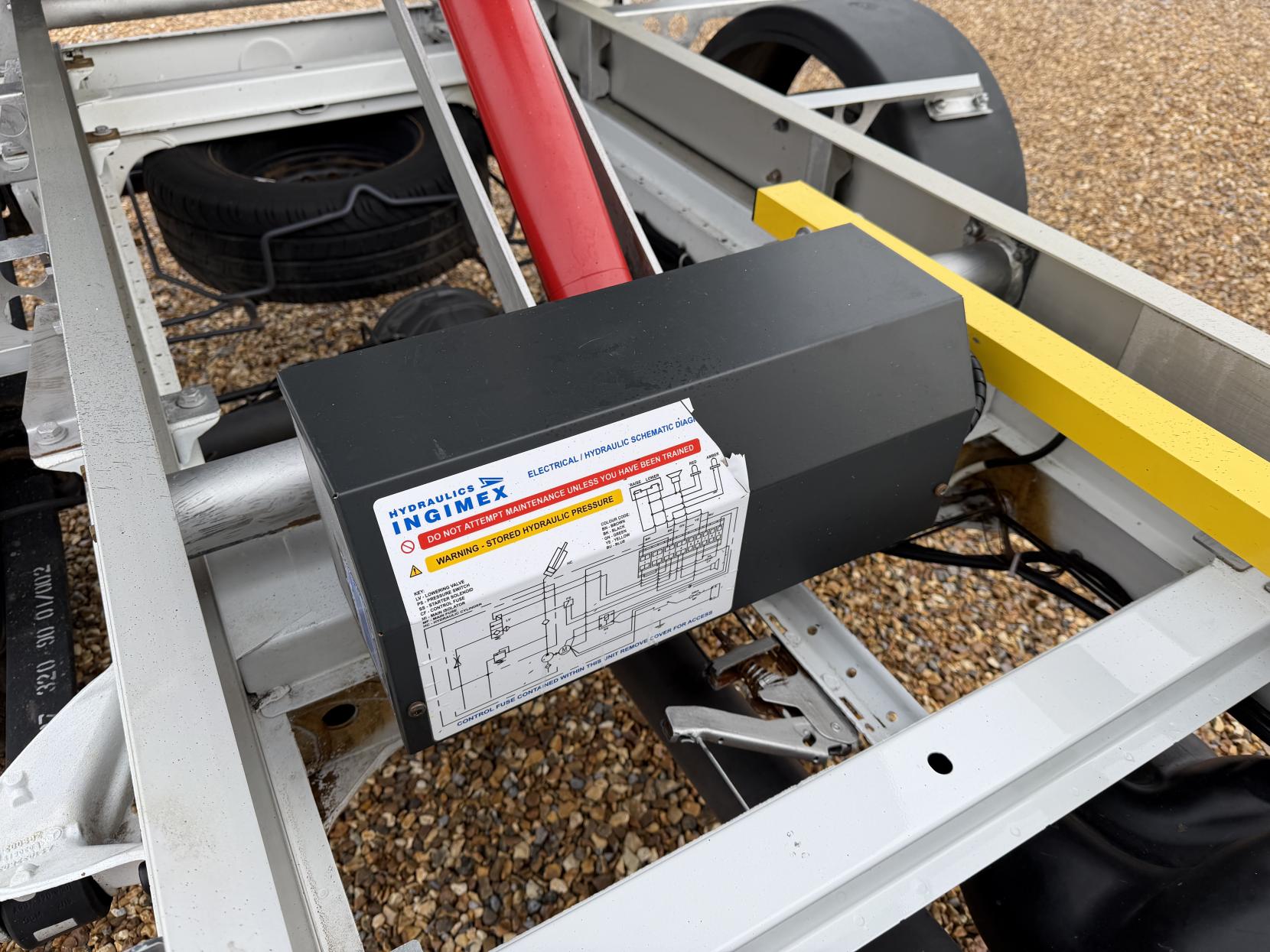 Mercedes-Benz Sprinter 2.1 316 CDI Chassis Cab 2dr Diesel Manual RWD L2 Euro 6 (163 ps)