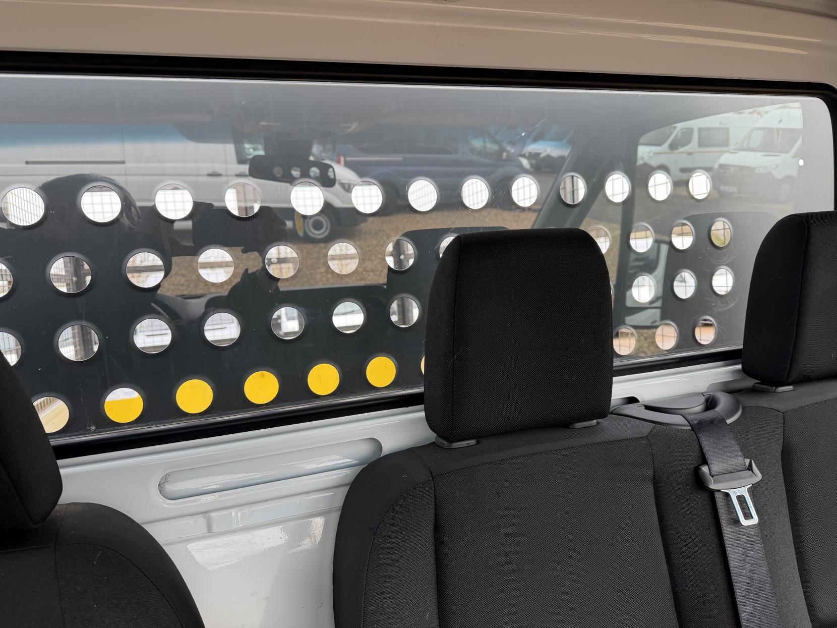 Mercedes-Benz Sprinter 2.1 316 CDI Chassis Cab 2dr Diesel Manual RWD L2 Euro 6 (163 ps)