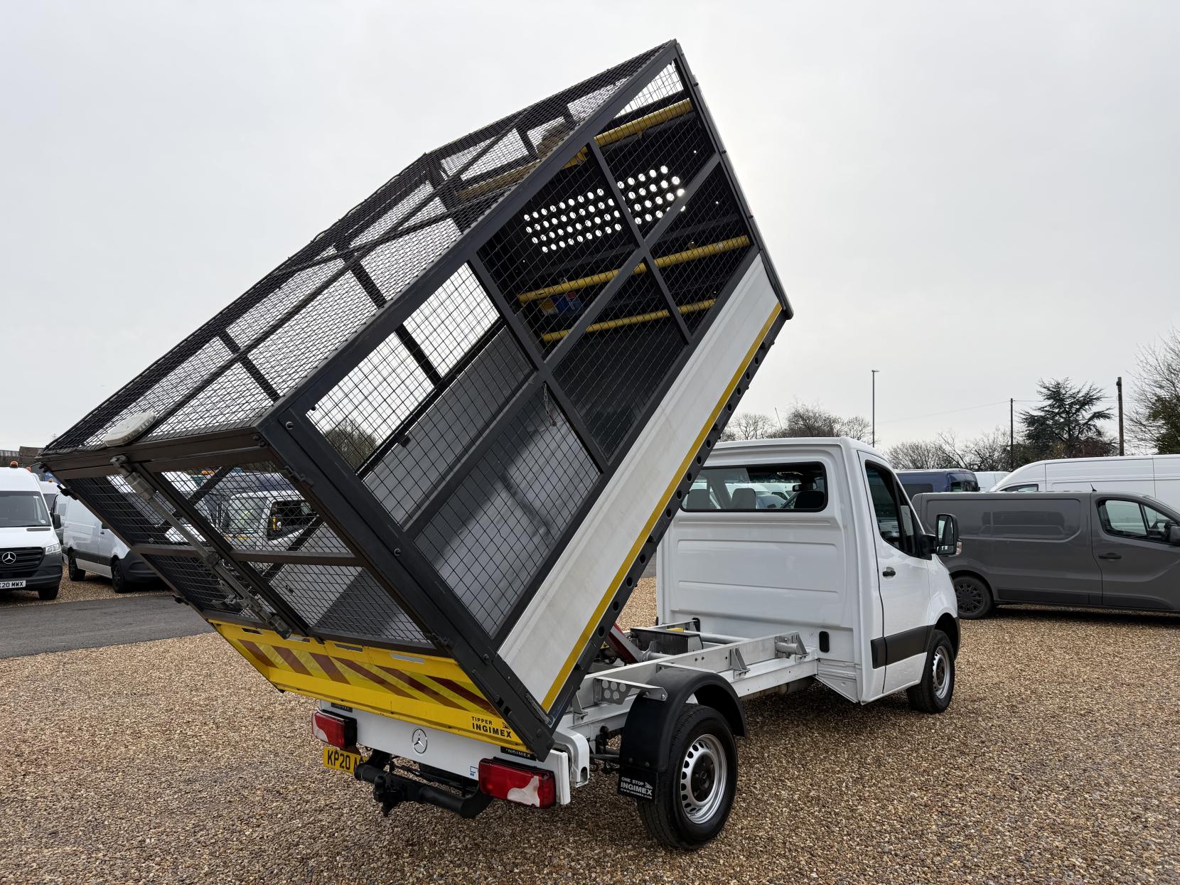 Mercedes-Benz Sprinter 2.1 316 CDI Chassis Cab 2dr Diesel Manual RWD L2 Euro 6 (163 ps)