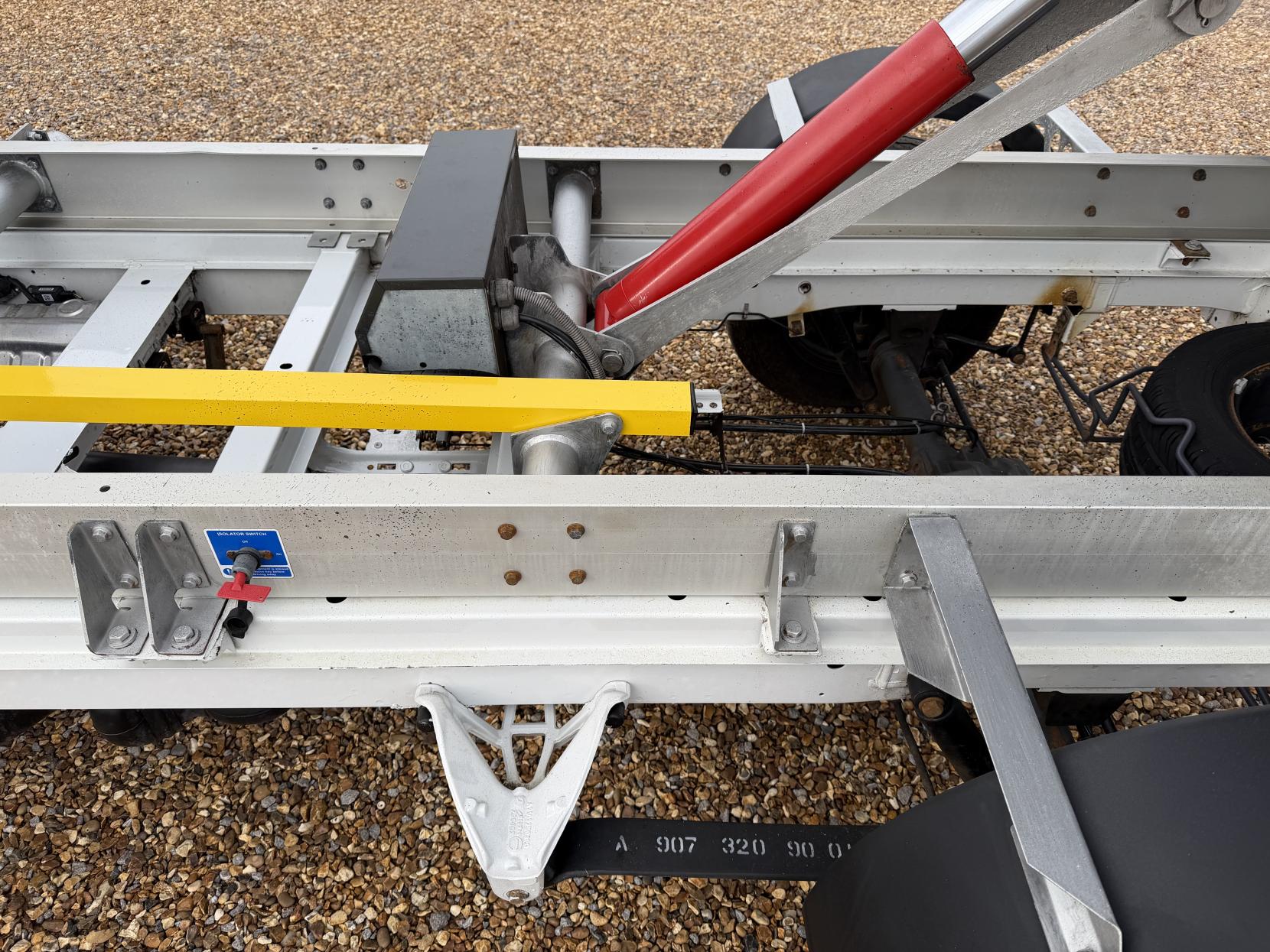 Mercedes-Benz Sprinter 2.1 316 CDI Chassis Cab 2dr Diesel Manual RWD L2 Euro 6 (163 ps)