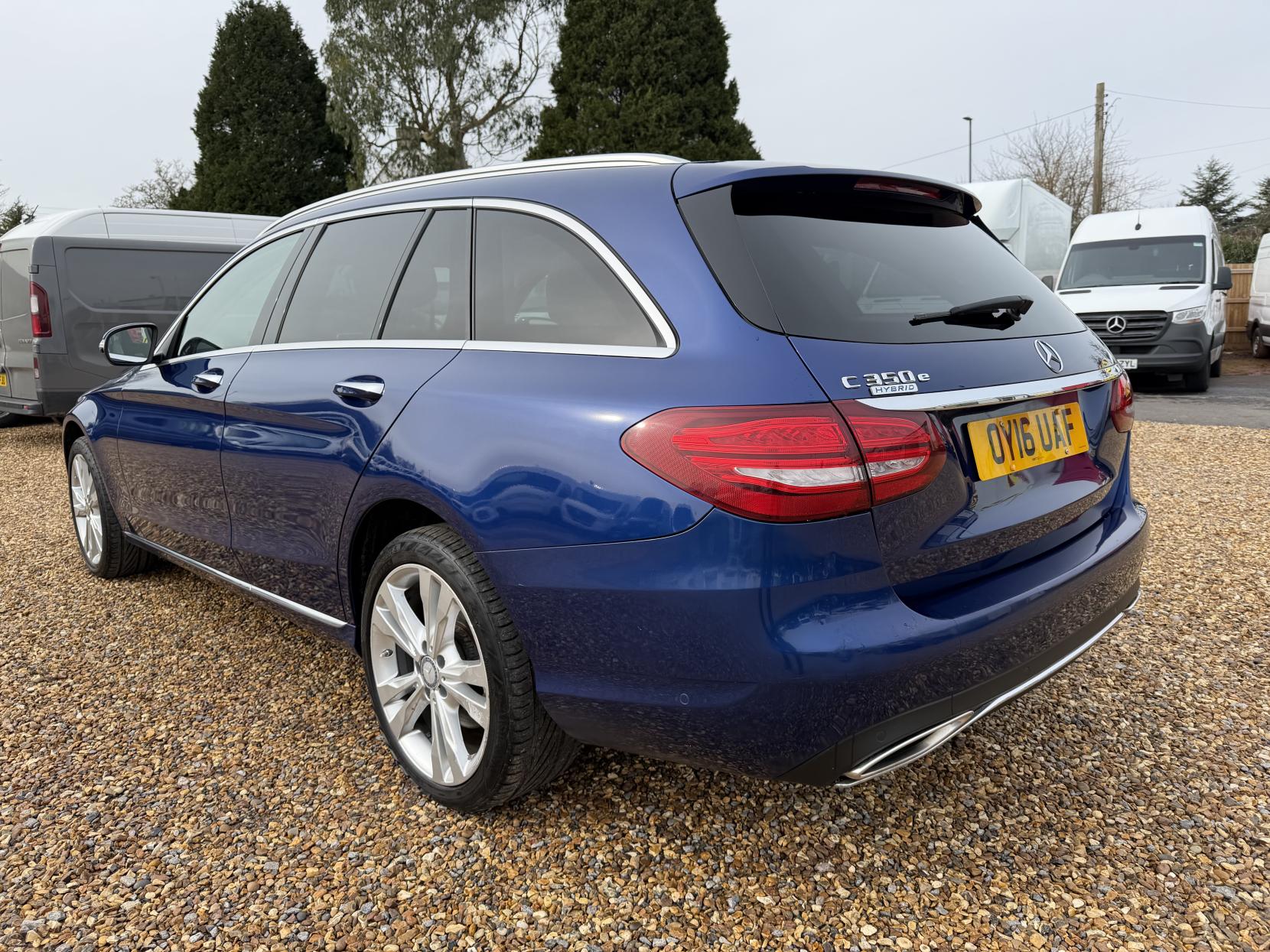 Mercedes-Benz C Class 2.0 C350e 6.4kWh Sport (Premium Plus) Estate 5dr Petrol Plug-in Hybrid G-Tronic+ Euro 6 (s/s) 18in Alloy (293 ps)