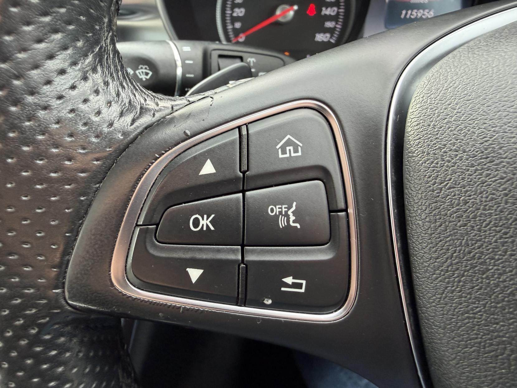 Mercedes-Benz C Class 2.0 C350e 6.4kWh Sport (Premium Plus) Estate 5dr Petrol Plug-in Hybrid G-Tronic+ Euro 6 (s/s) 18in Alloy (293 ps)