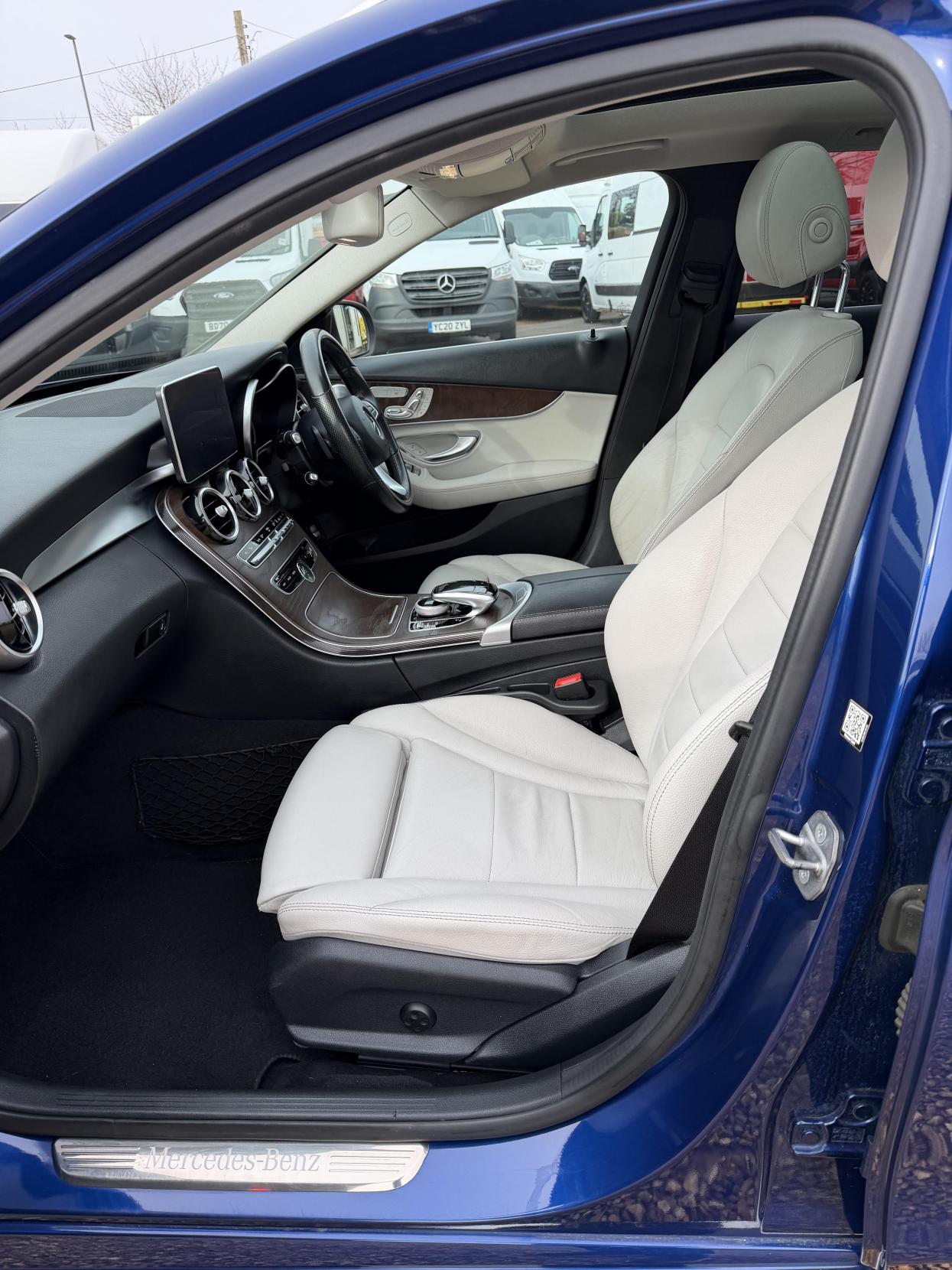 Mercedes-Benz C Class 2.0 C350e 6.4kWh Sport (Premium Plus) Estate 5dr Petrol Plug-in Hybrid G-Tronic+ Euro 6 (s/s) 18in Alloy (293 ps)