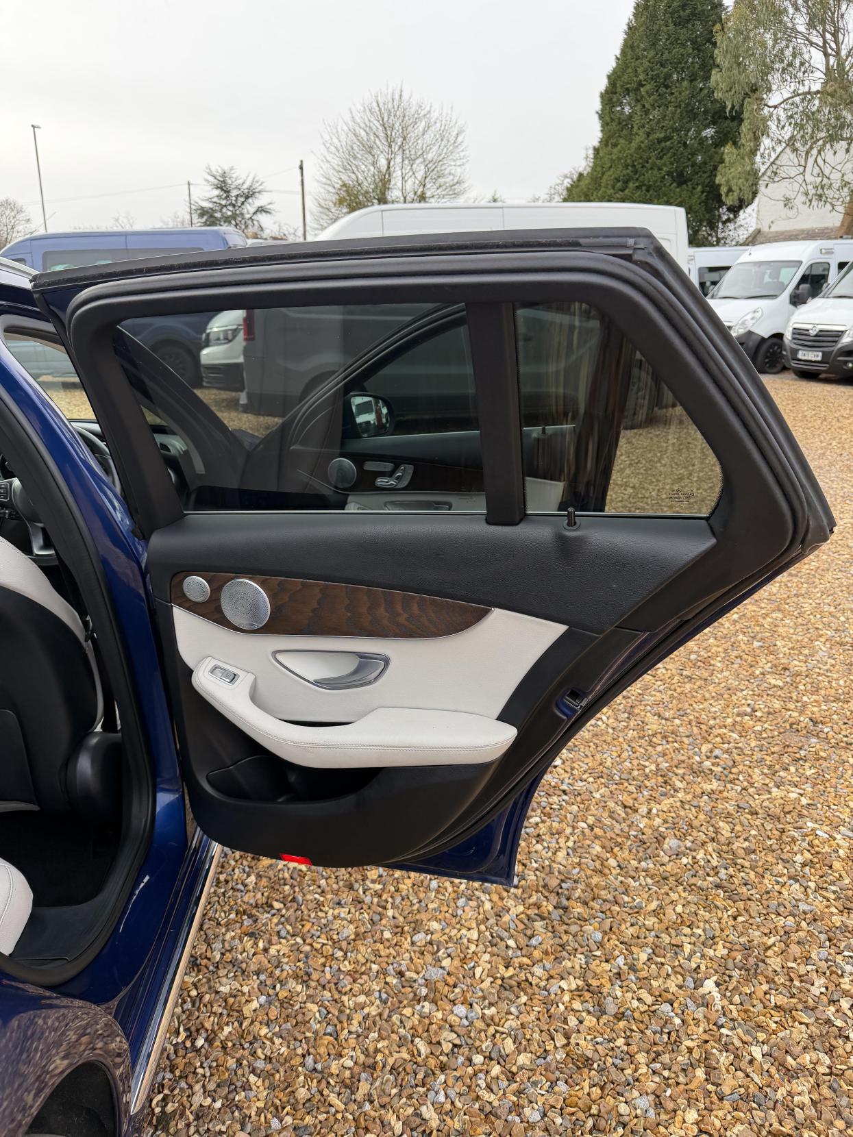 Mercedes-Benz C Class 2.0 C350e 6.4kWh Sport (Premium Plus) Estate 5dr Petrol Plug-in Hybrid G-Tronic+ Euro 6 (s/s) 18in Alloy (293 ps)