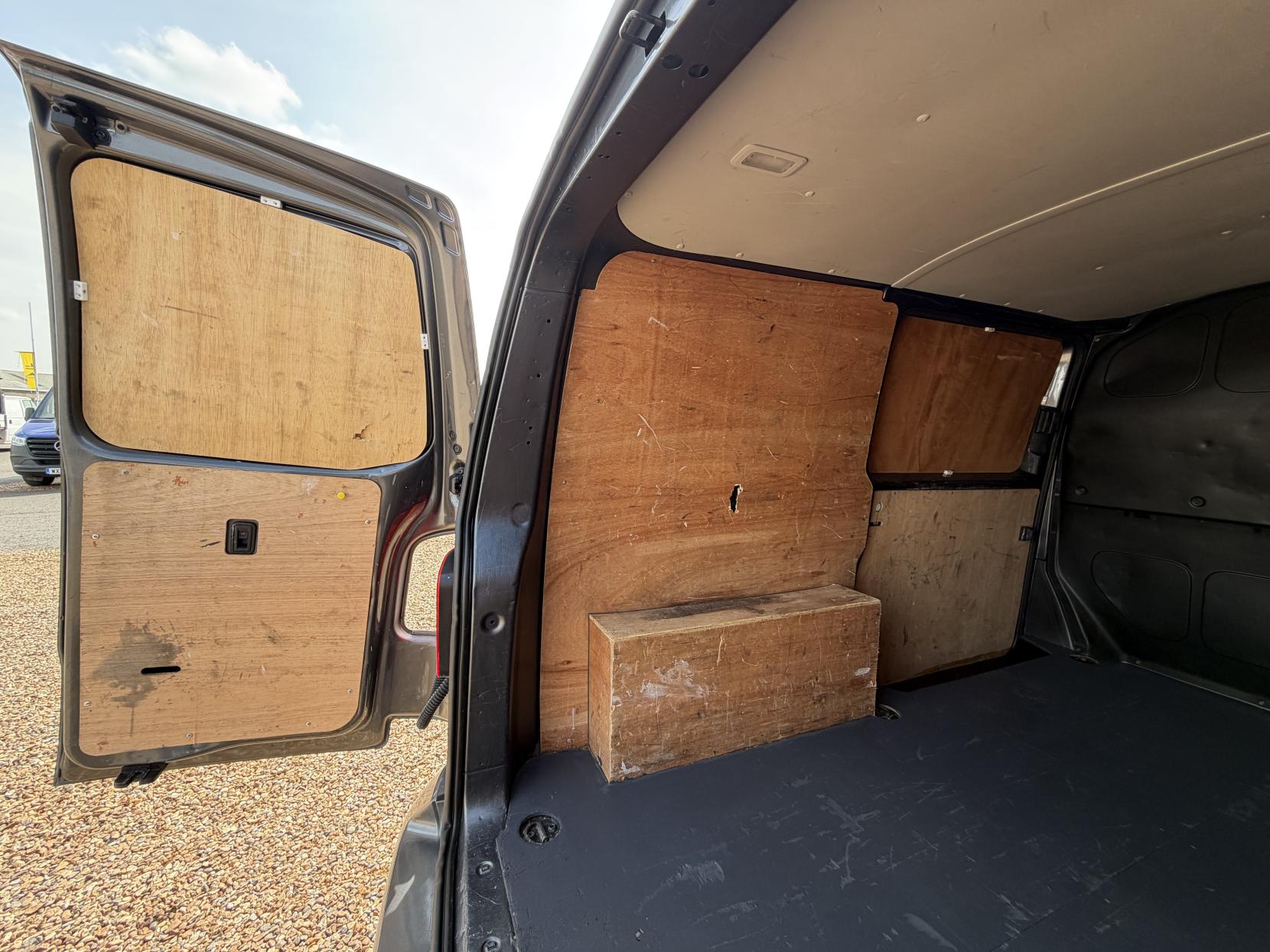 Volkswagen Transporter 2.0 TDI T28 Startline Panel Van 5dr Diesel Manual FWD SWB Euro 6 (s/s) (110 ps)