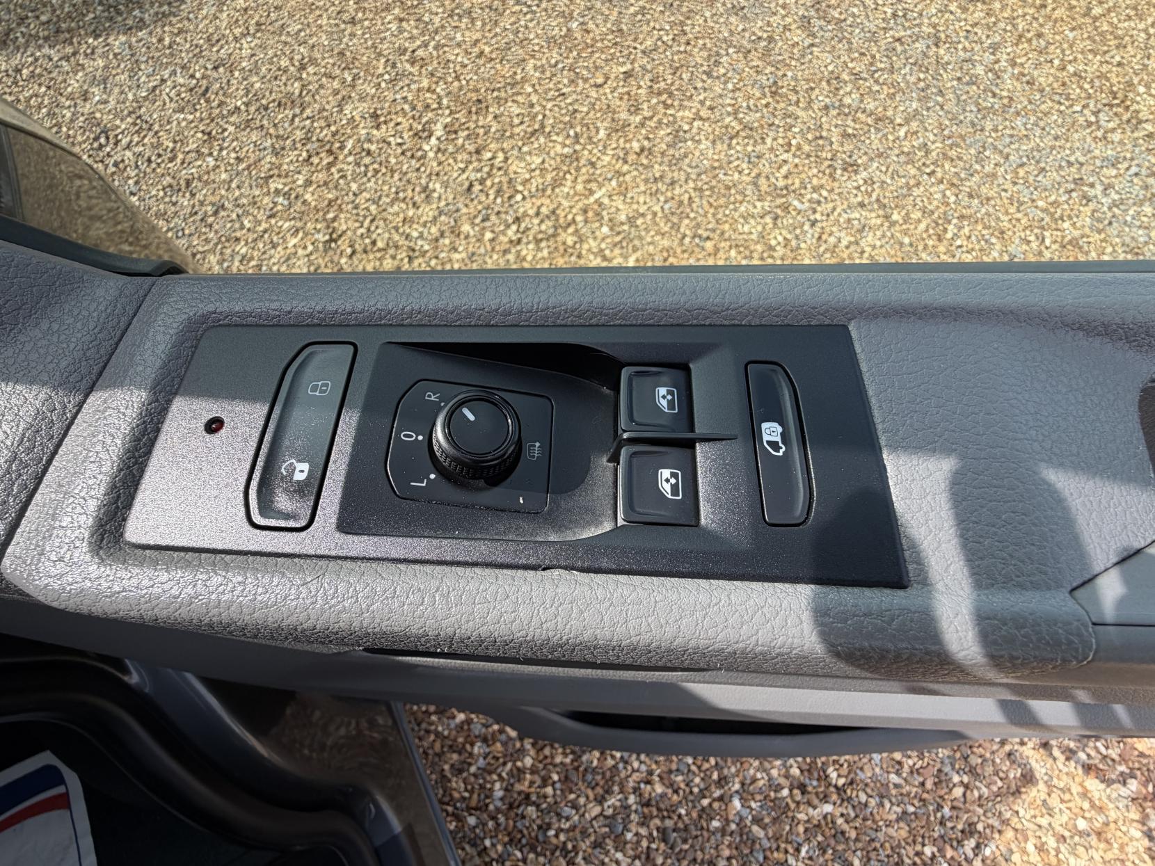 Volkswagen Transporter 2.0 TDI T28 Startline Panel Van 5dr Diesel Manual FWD SWB Euro 6 (s/s) (110 ps)