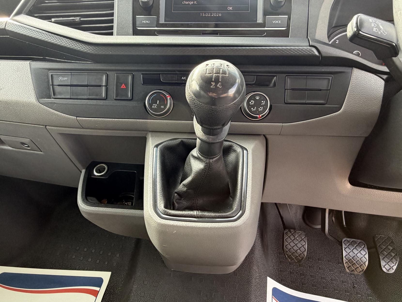 Volkswagen Transporter 2.0 TDI T28 Startline Panel Van 5dr Diesel Manual FWD SWB Euro 6 (s/s) (110 ps)