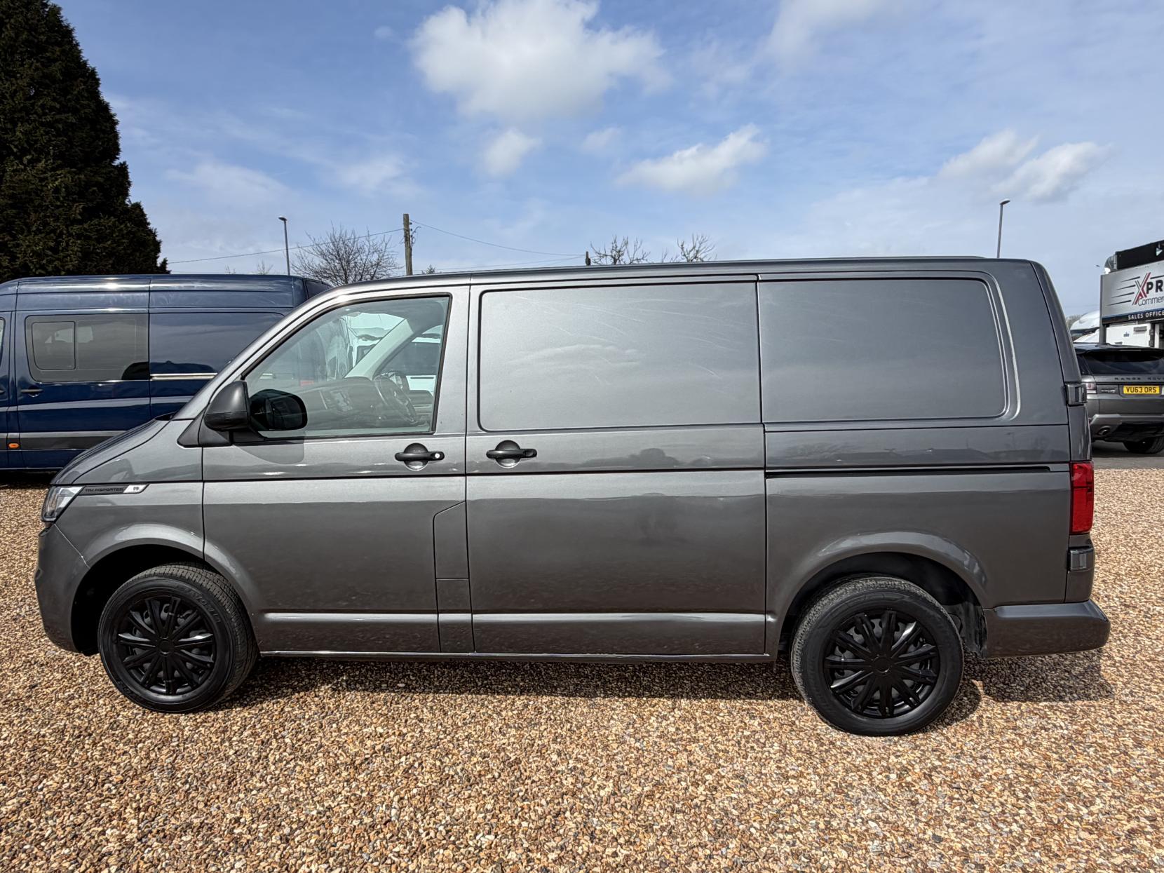 Volkswagen Transporter 2.0 TDI T28 Startline Panel Van 5dr Diesel Manual FWD SWB Euro 6 (s/s) (110 ps)