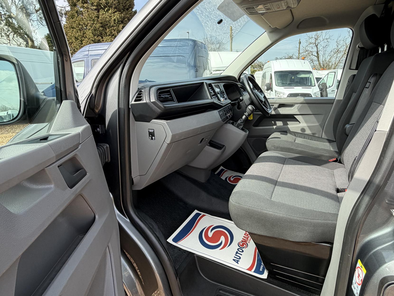 Volkswagen Transporter 2.0 TDI T28 Startline Panel Van 5dr Diesel Manual FWD SWB Euro 6 (s/s) (110 ps)