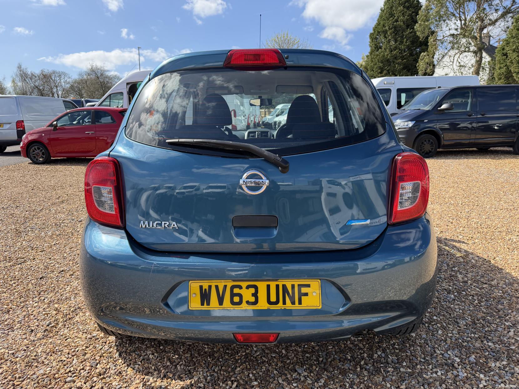 Nissan Micra 1.2 Visia Hatchback 5dr Petrol Manual Euro 5 (80 ps)