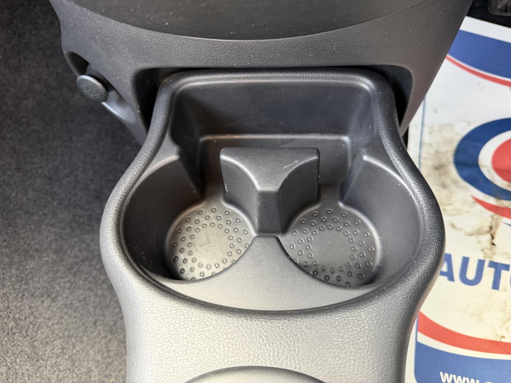 Nissan Micra 1.2 Visia Hatchback 5dr Petrol Manual Euro 5 (80 ps)