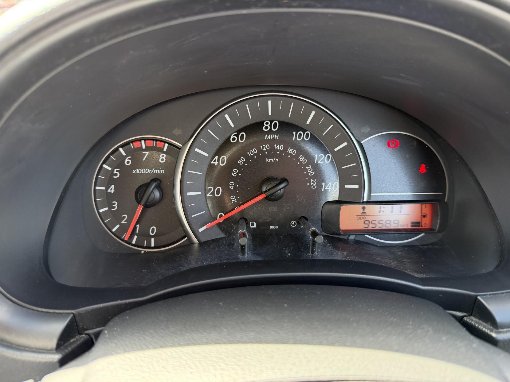 Nissan Micra 1.2 Visia Hatchback 5dr Petrol Manual Euro 5 (80 ps)