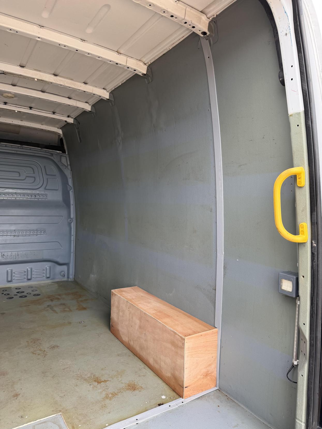 Mercedes-Benz Sprinter 2.1 316 CDI Panel Van 5dr Diesel Manual RWD L2 H2 Euro 6 (163 ps)