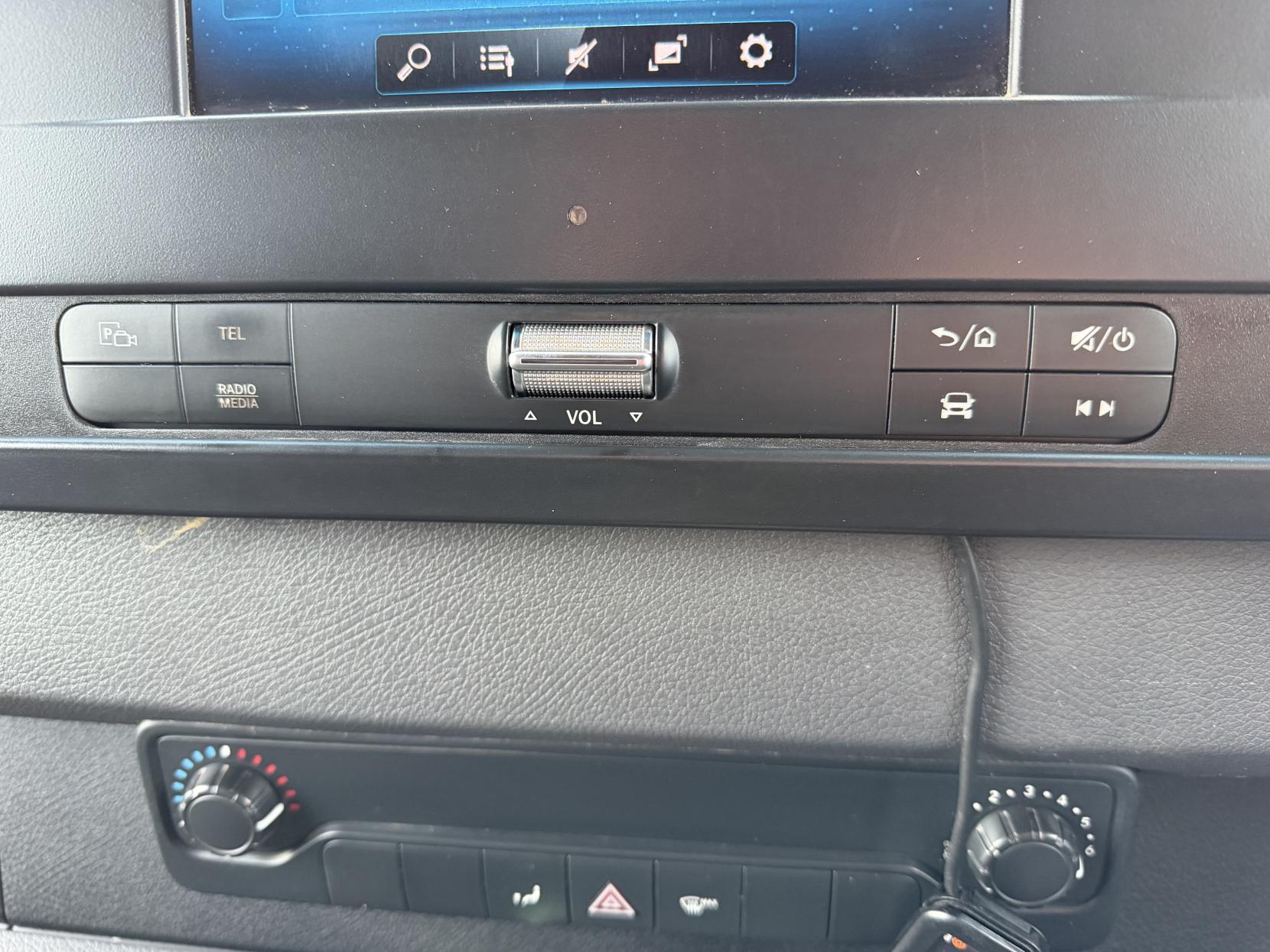 Mercedes-Benz Sprinter 2.1 316 CDI Panel Van 5dr Diesel Manual RWD L2 H2 Euro 6 (163 ps)