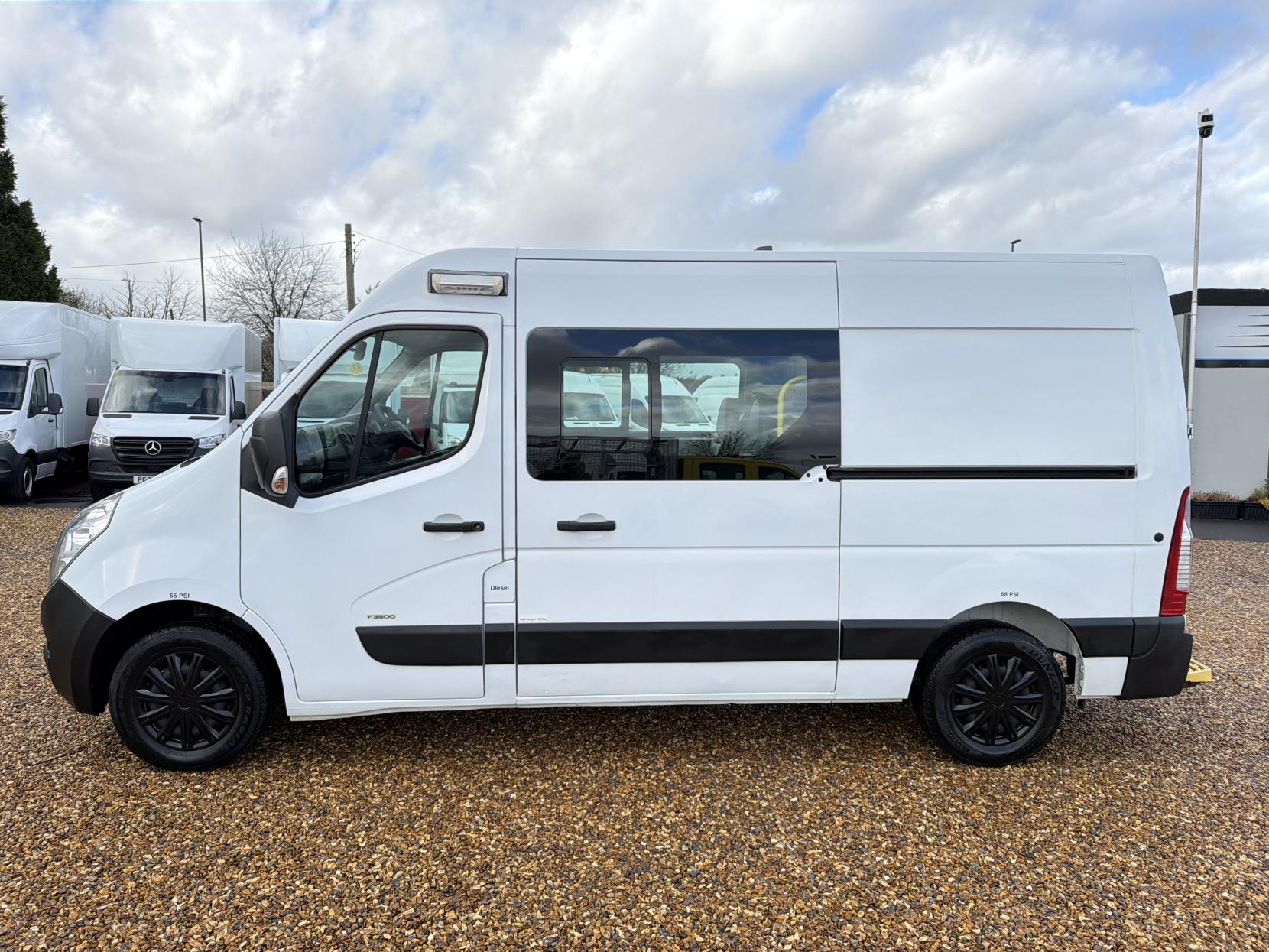 Vauxhall Movano 2.3 CDTi 3500 Panel Van 5dr Diesel Manual FWD L2 H2 Euro 6 (130 ps)